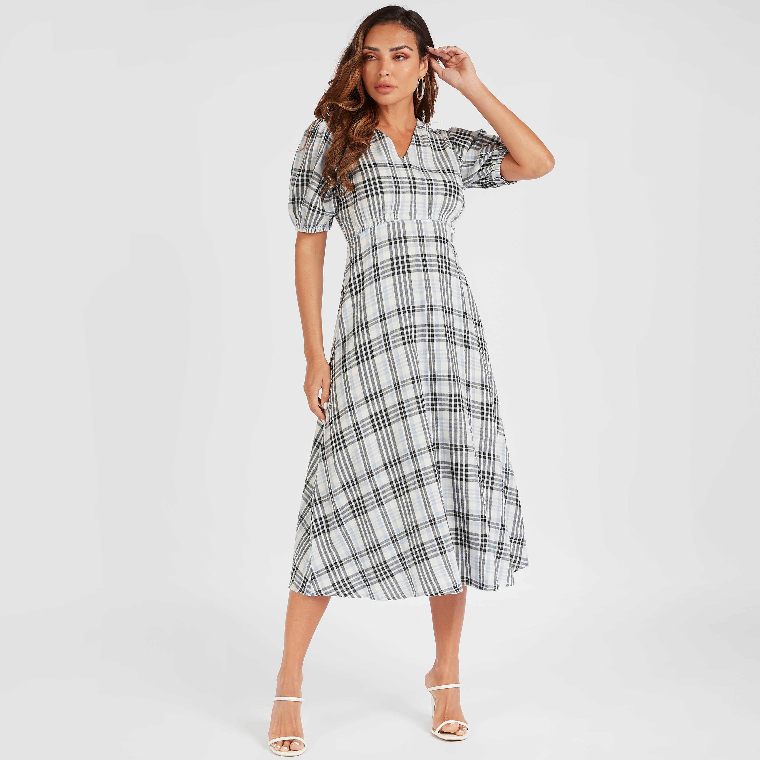 فستان ميدي إيه لاين كاروهات بأكمام قصيرة من لي كوبر-women-clothing-dresses-image-2
