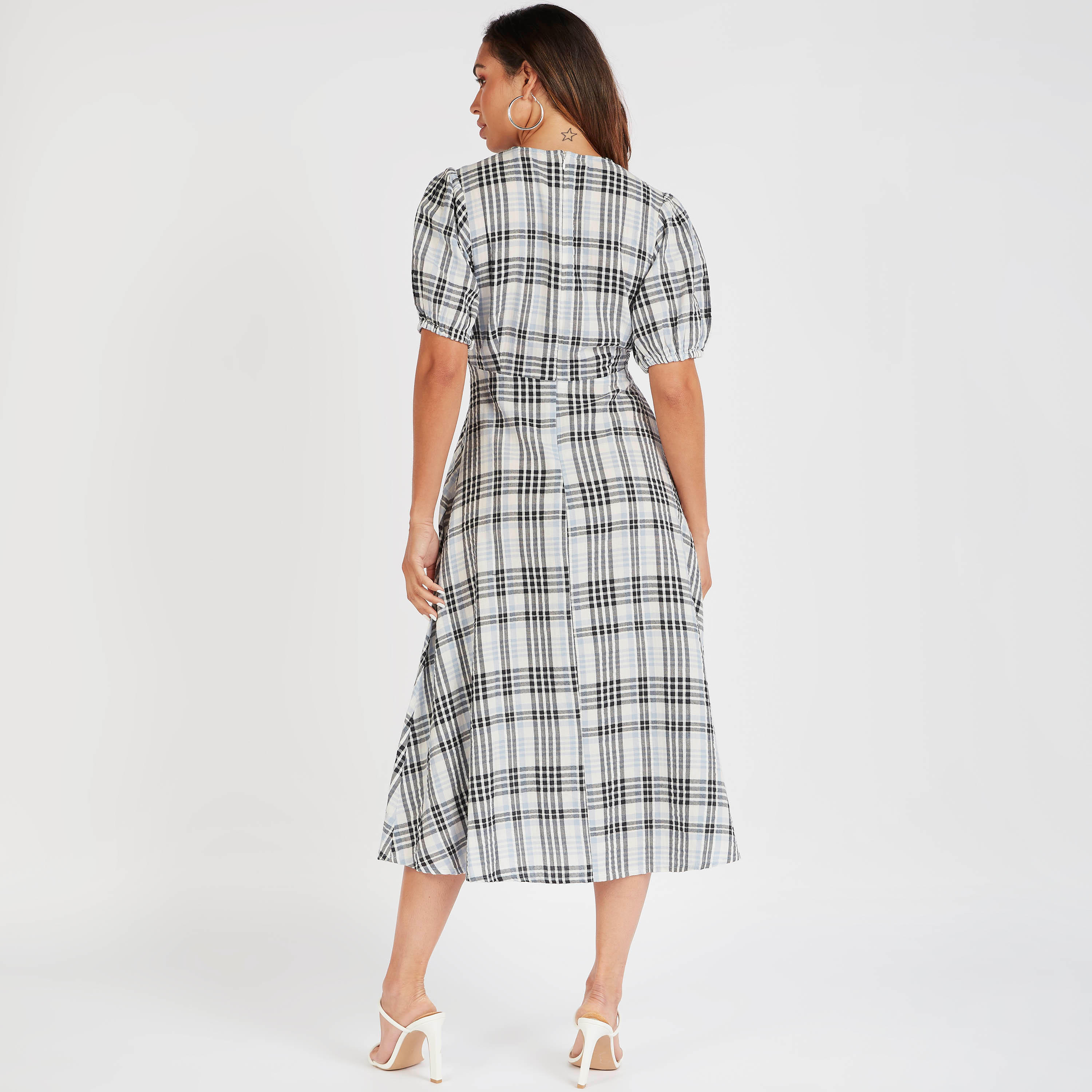فستان ميدي إيه لاين كاروهات بأكمام قصيرة من لي كوبر-women-clothing-dresses-image-4