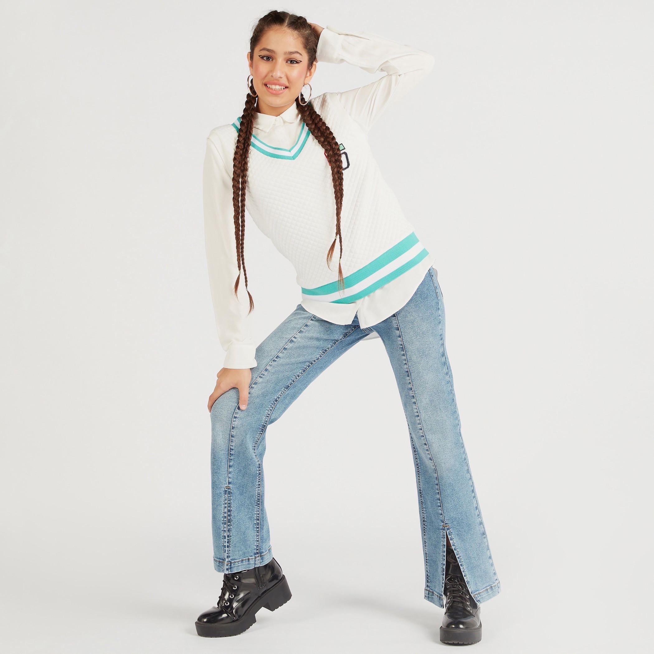 بنطلون جينز بجيوب وخصر متوسّط الارتفاع وفتحات أماميّة من لي كوبر-women-clothing-bottoms-jeans-image-2