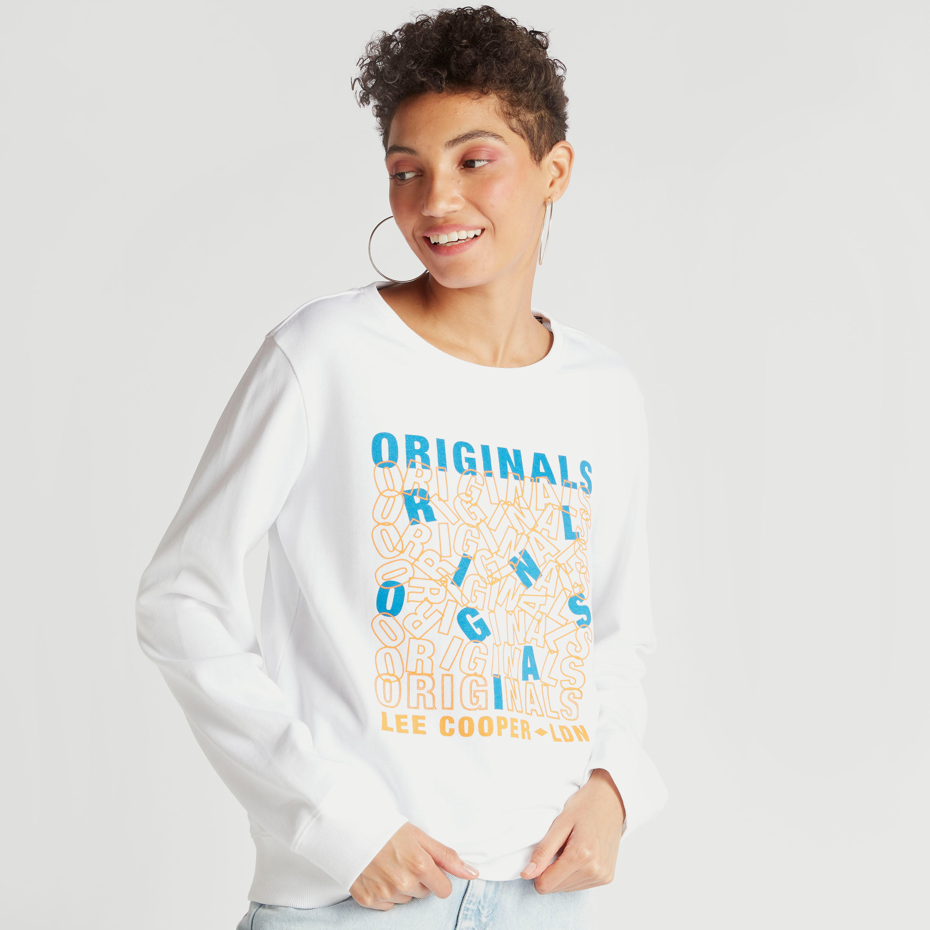 سويت شيرت بأكمام طويلة وطبعات من لي كوبر-women-winterwear-hoodiesandsweatshirts-sweatshirts-image-4