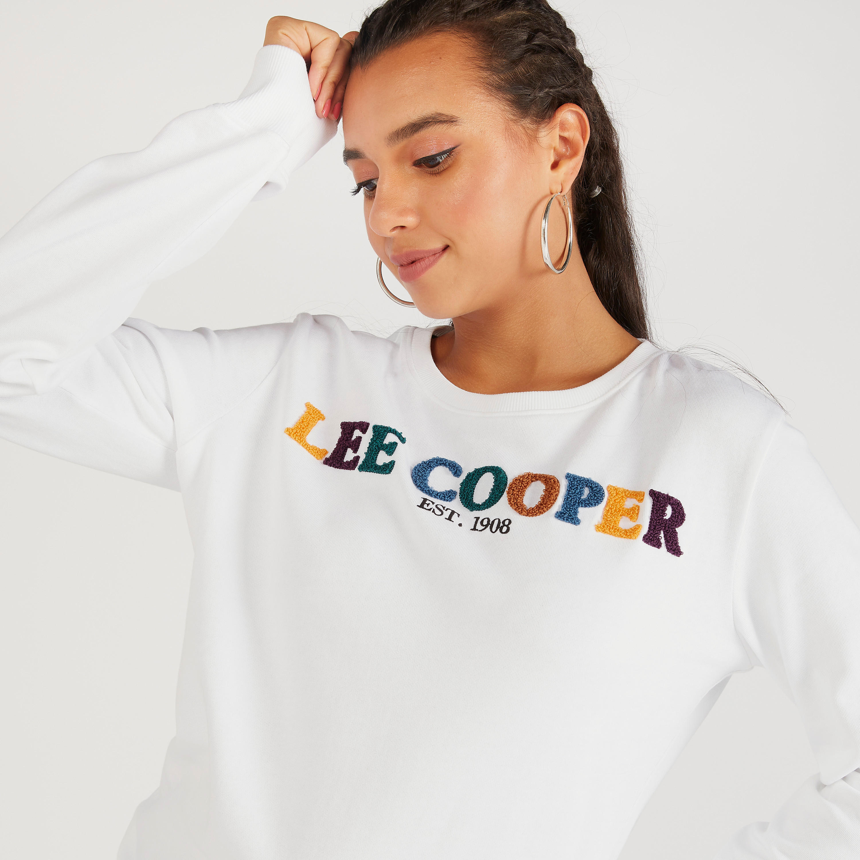 سويت شيرت بارز الملمس بياقة ضيّقة وأكمام طويلة من لي كوبر-women-winterwear-hoodiesandsweatshirts-sweatshirts-image-3