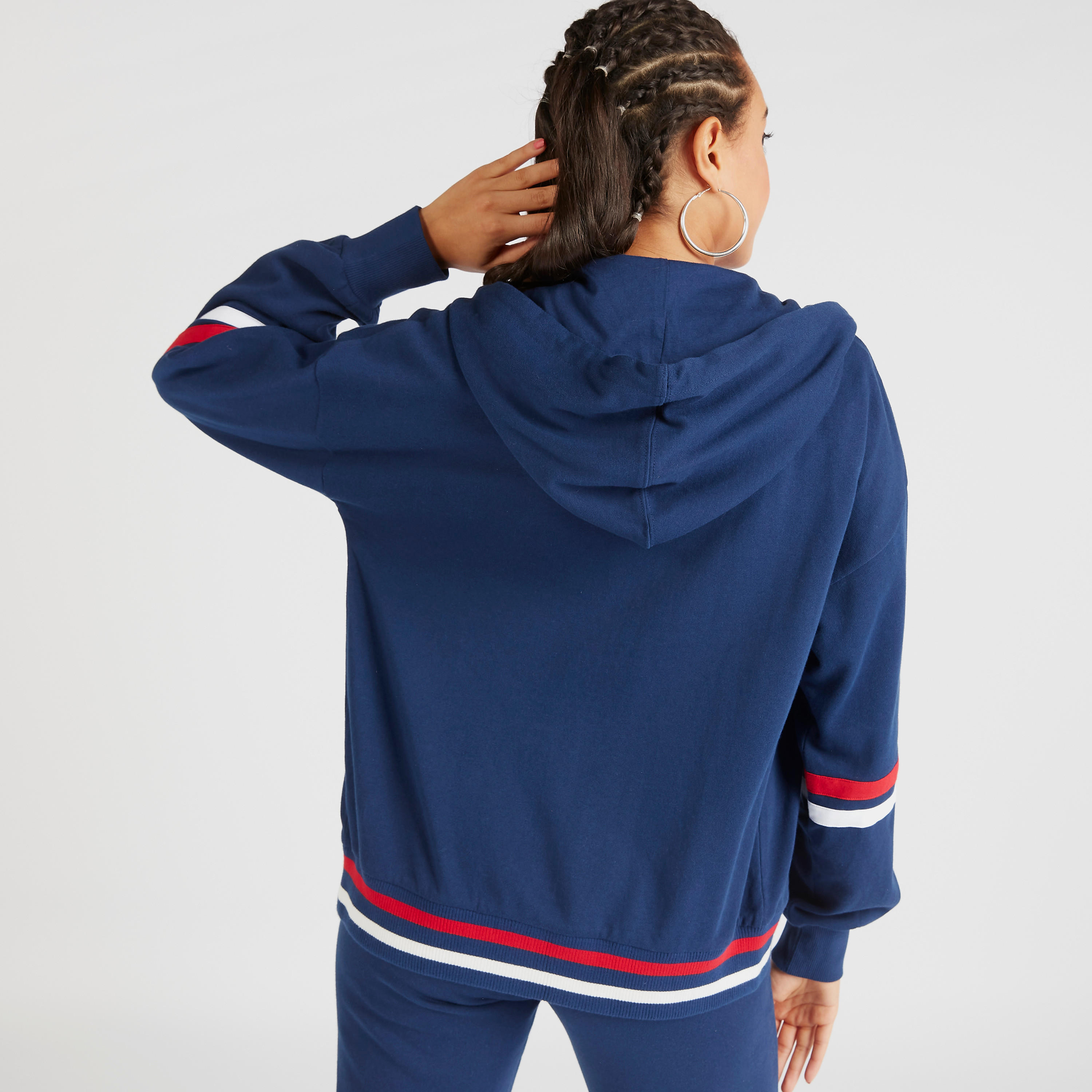 سويت شيرت سادة بقبعة وأكمام طويلة من لي كوبر-women-winterwear-hoodiesandsweatshirts-hoodies-image-4