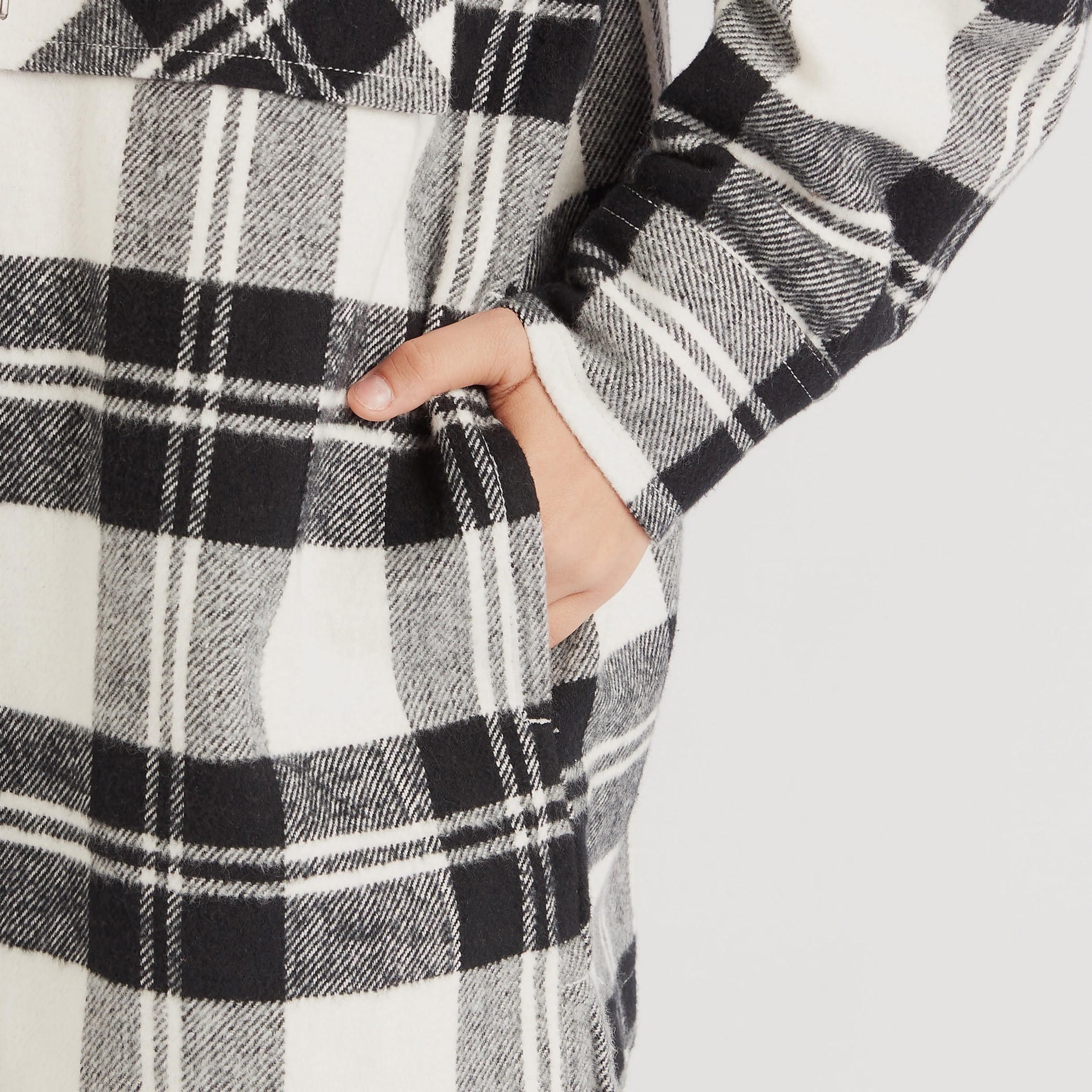 Lee Cooper Checked Longline Shacket with Pockets-women-winterwear-coatsandjackets-jackets-image-3