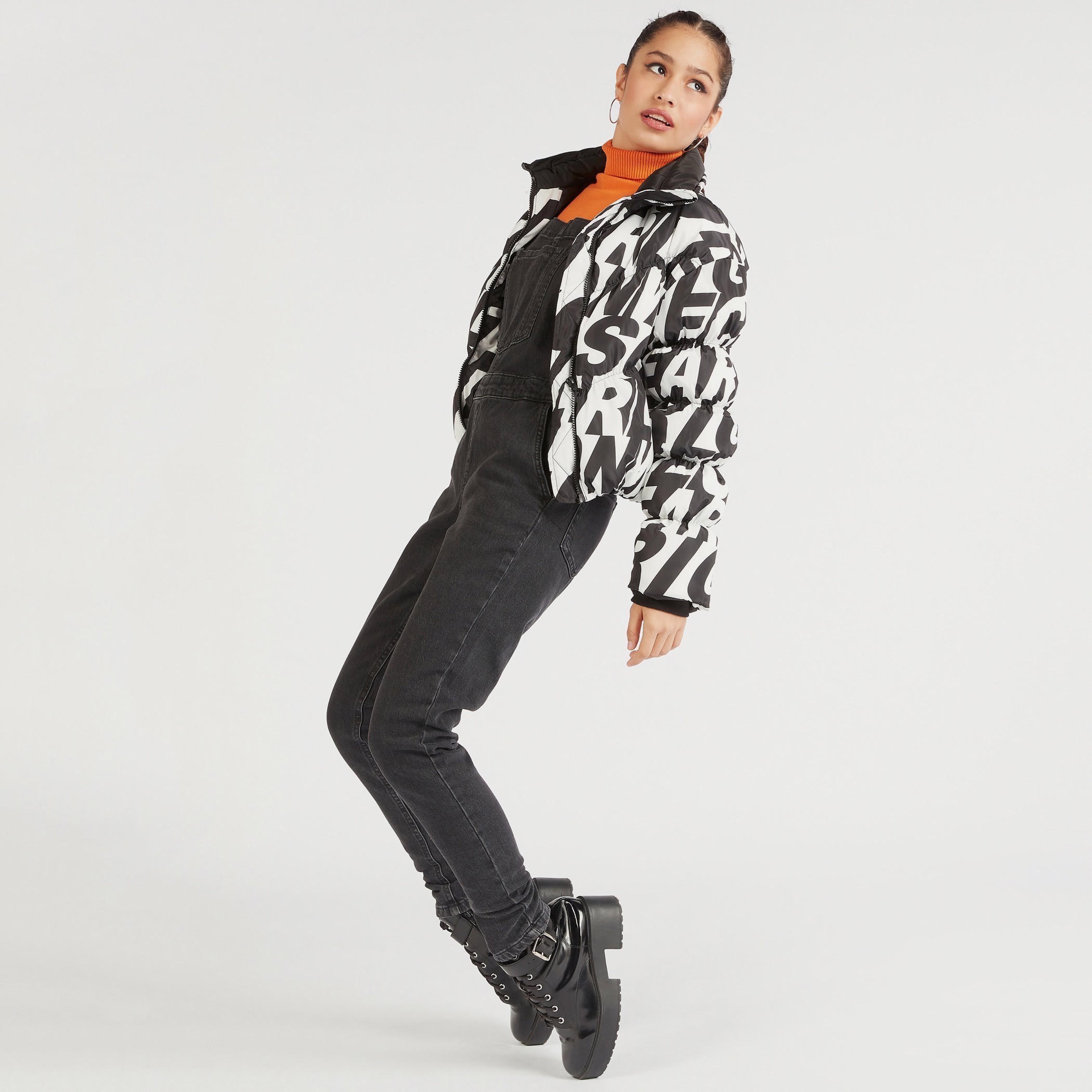جاكيت مبطّن بطبعات وأكمام طويلة وسحاب إغلاق من لي كوبر-women-winterwear-coatsandjackets-jackets-image-2
