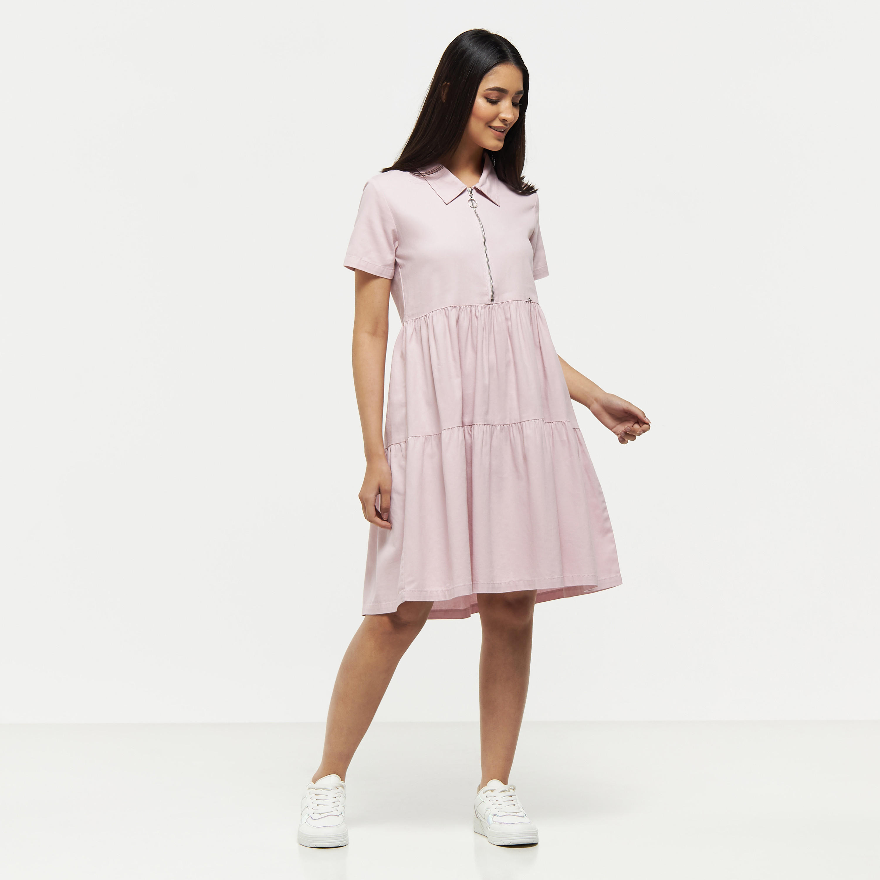 فستان سادة متعدد الطبقات بياقة عادية وسحّاب إغلاق من لي كوبر-women-clothing-dresses-image-2