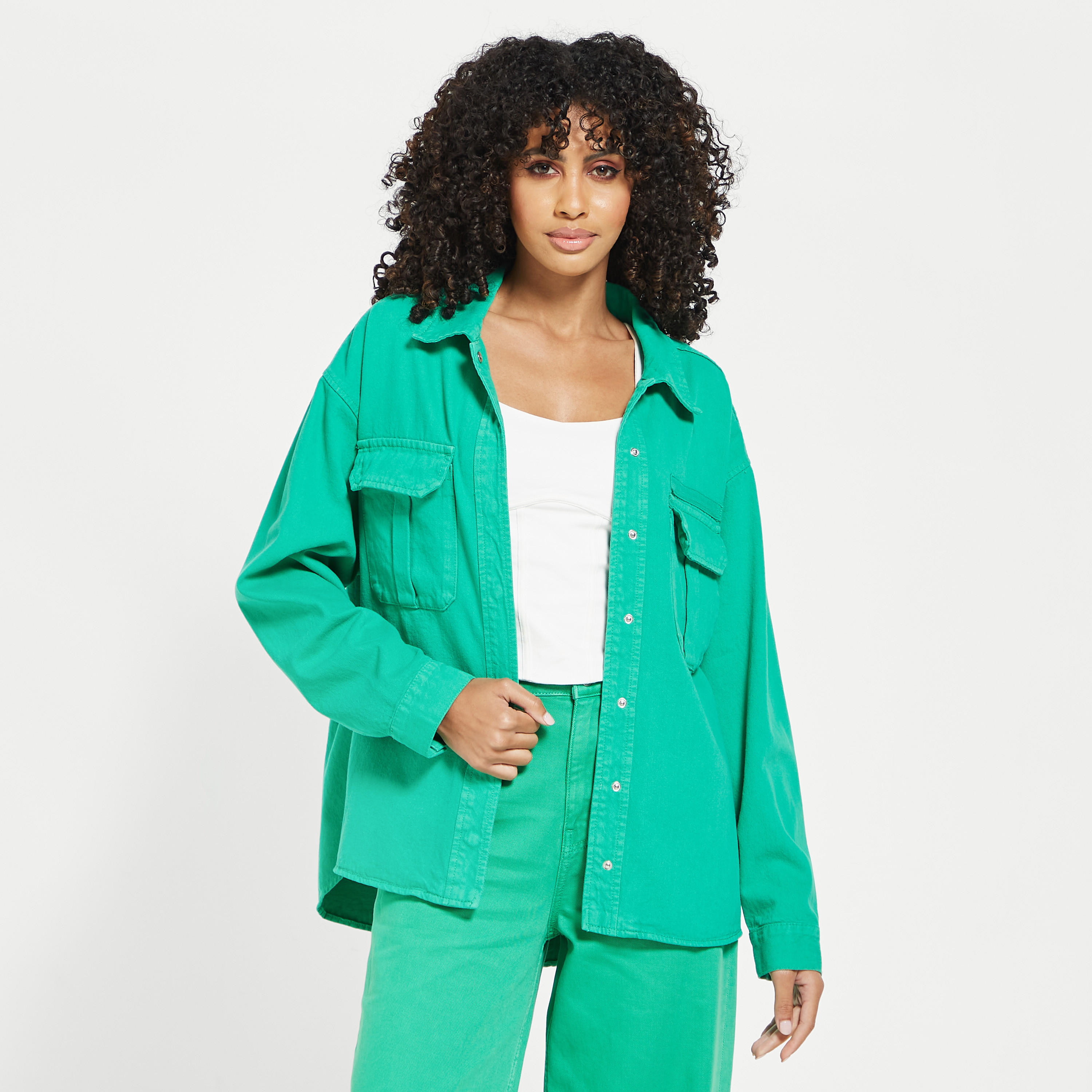 جاكيت سادة بجيوب وزر إغلاق من لي كوبر-women-clothing-shirtsandblouses-shirts-image-1