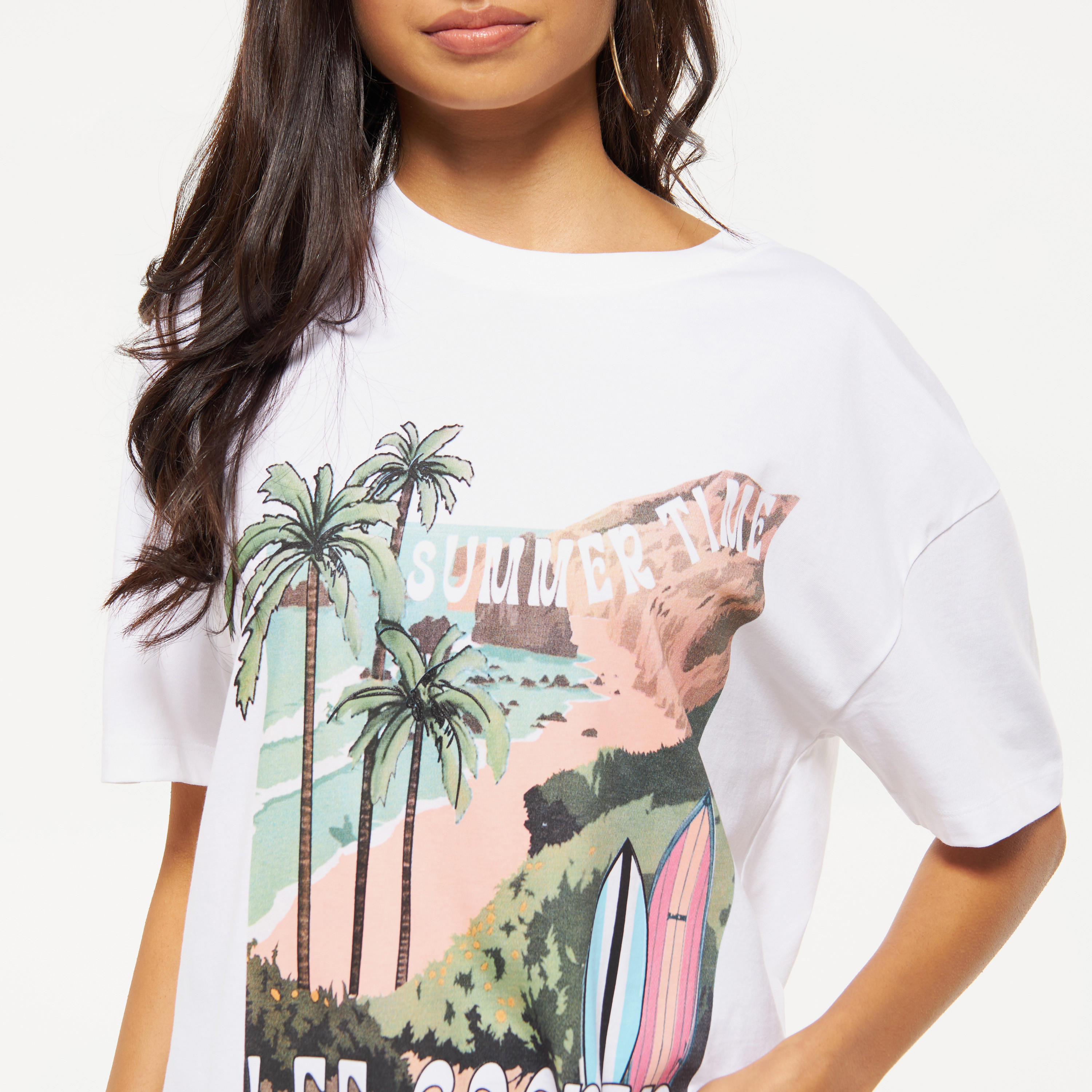 تيشيرت فضفاض بأكمام قصيرة وطبعات من لي كوبر-women-clothing-tshirts-image-12