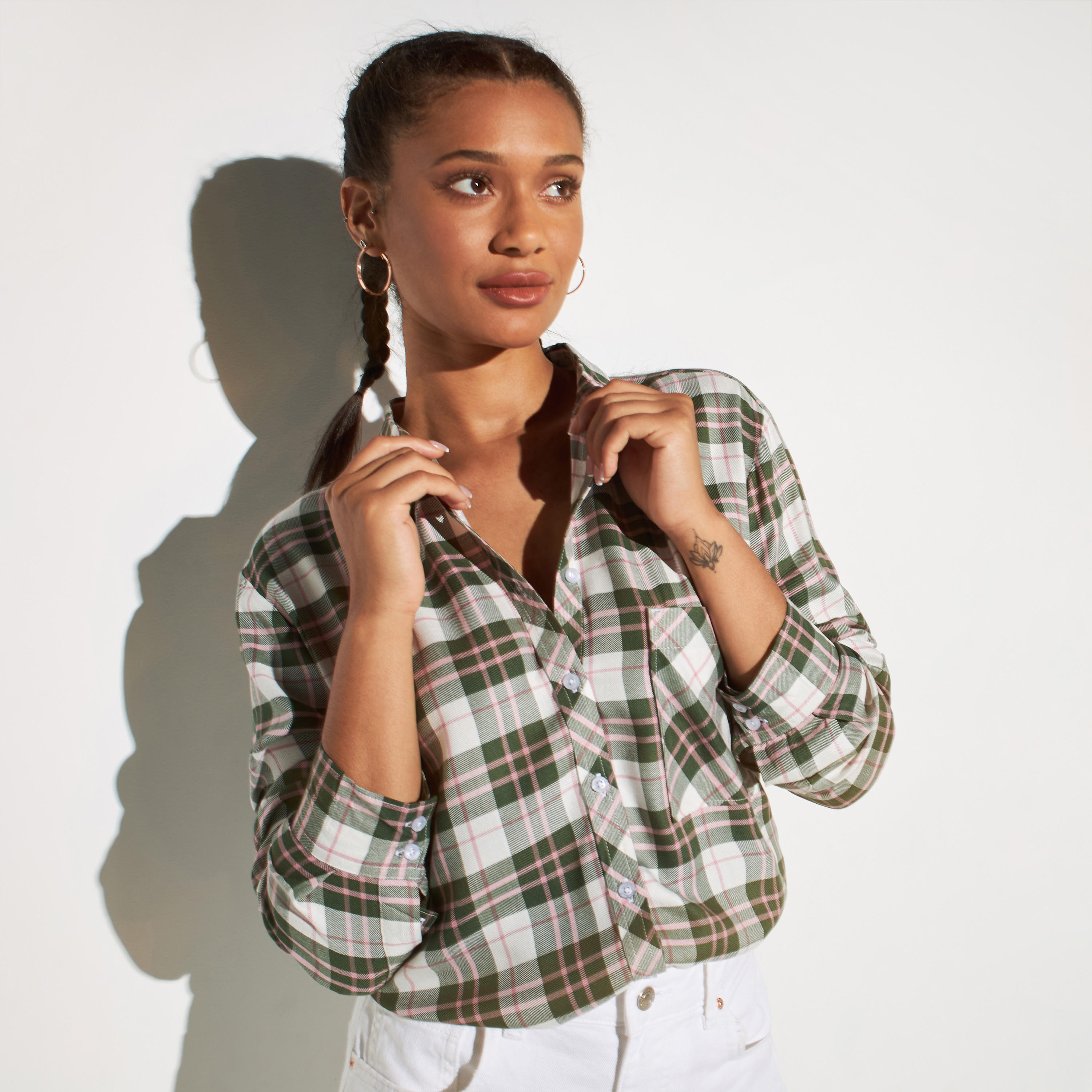 قميص بطبعات بجيب وأكمام مثنية من لي كوبر-women-clothing-shirtsandblouses-shirts-image-5