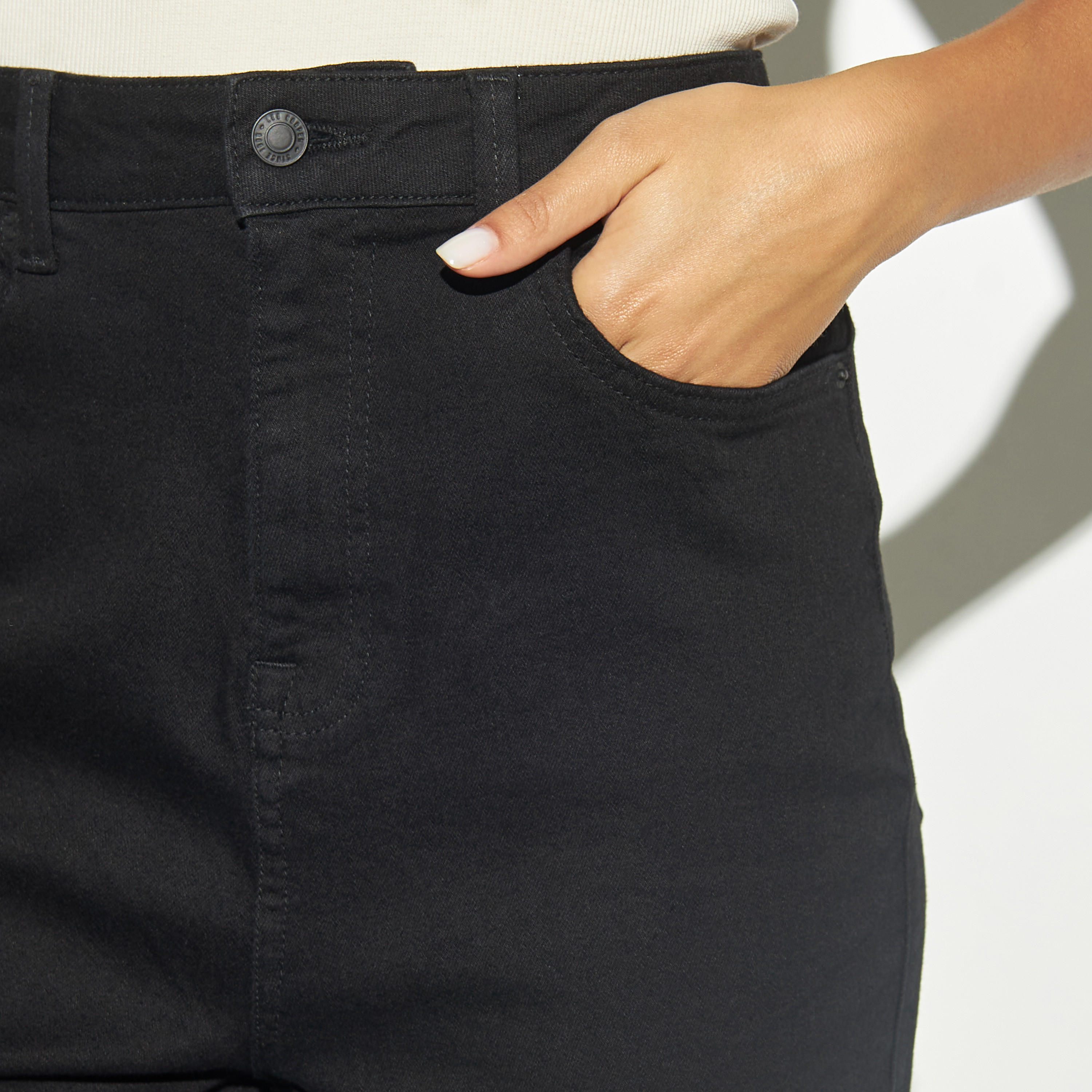 Lee Cooper Solid Flare Leg Jeans with Slits and Pockets-women-clothing-bottoms-jeans-image-4