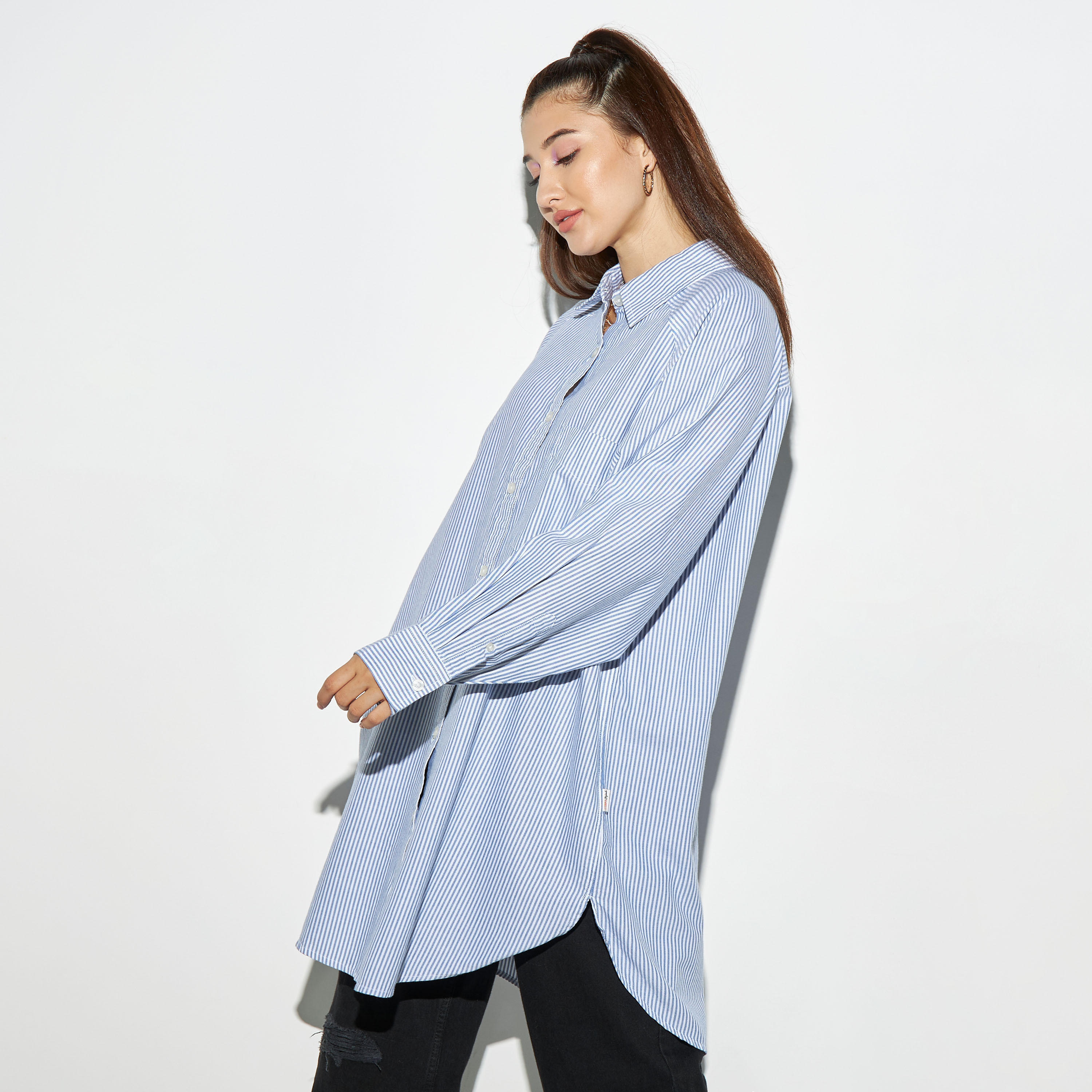 قميص طويل مخطط بجيب من لي كوبر-women-clothing-shirtsandblouses-shirts-image-4
