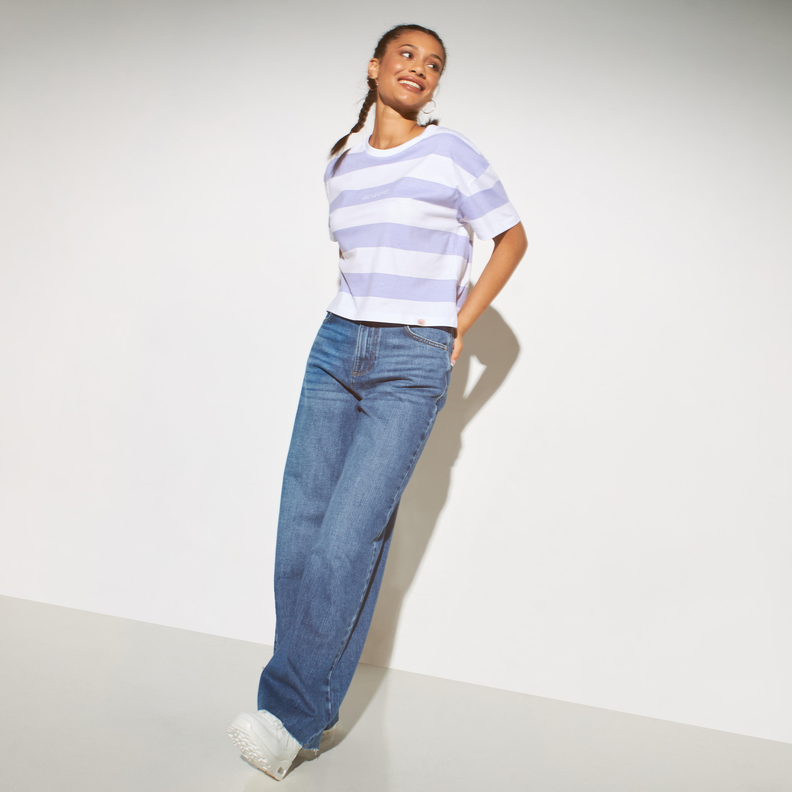 بنطلون جينز واسع الساقين سادة بجيوب من لي كوبر-women-clothing-bottoms-jeans-image-1