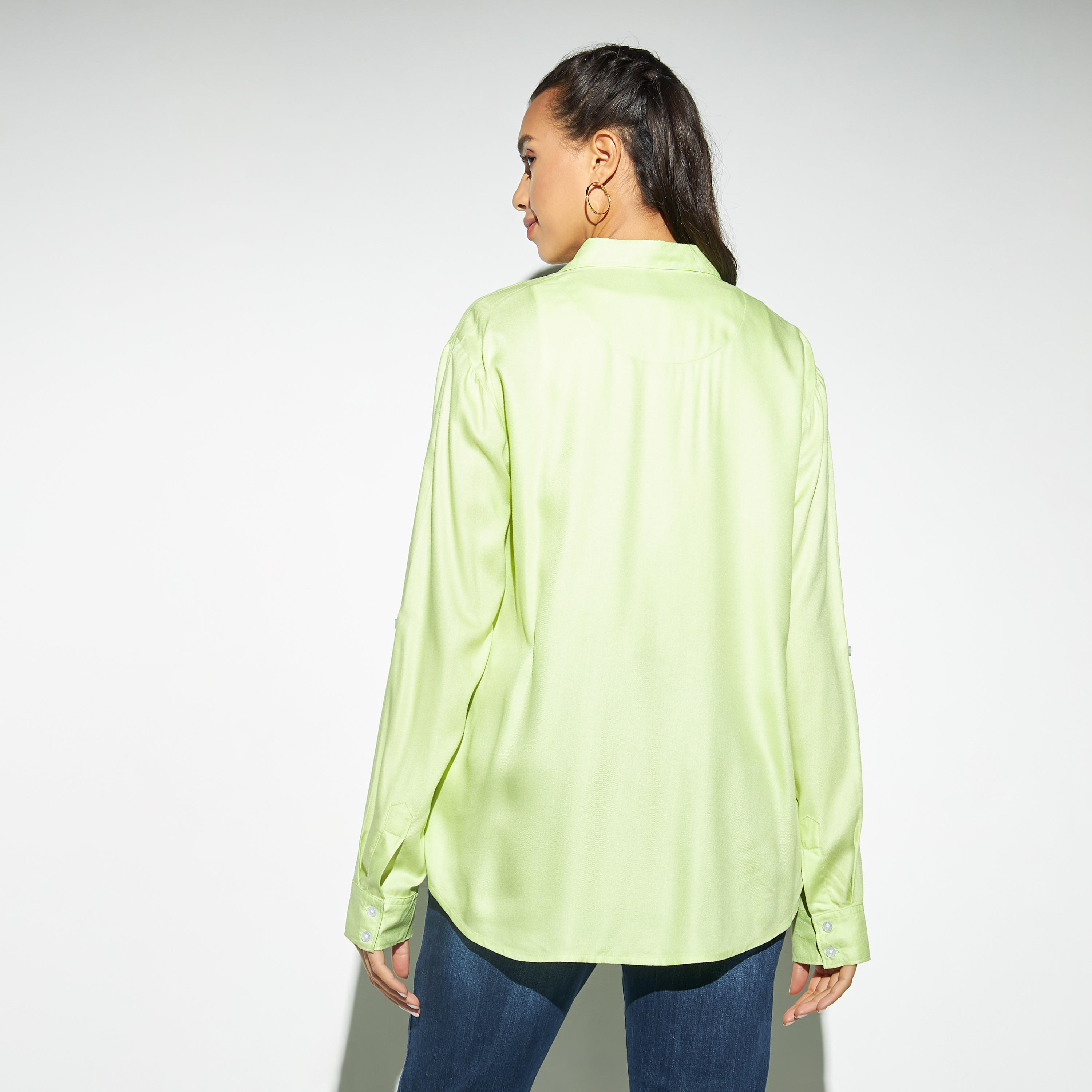 قميص بجيب وأكمام مثنية للأعلى من لي كوبر-women-clothing-shirtsandblouses-shirts-image-3