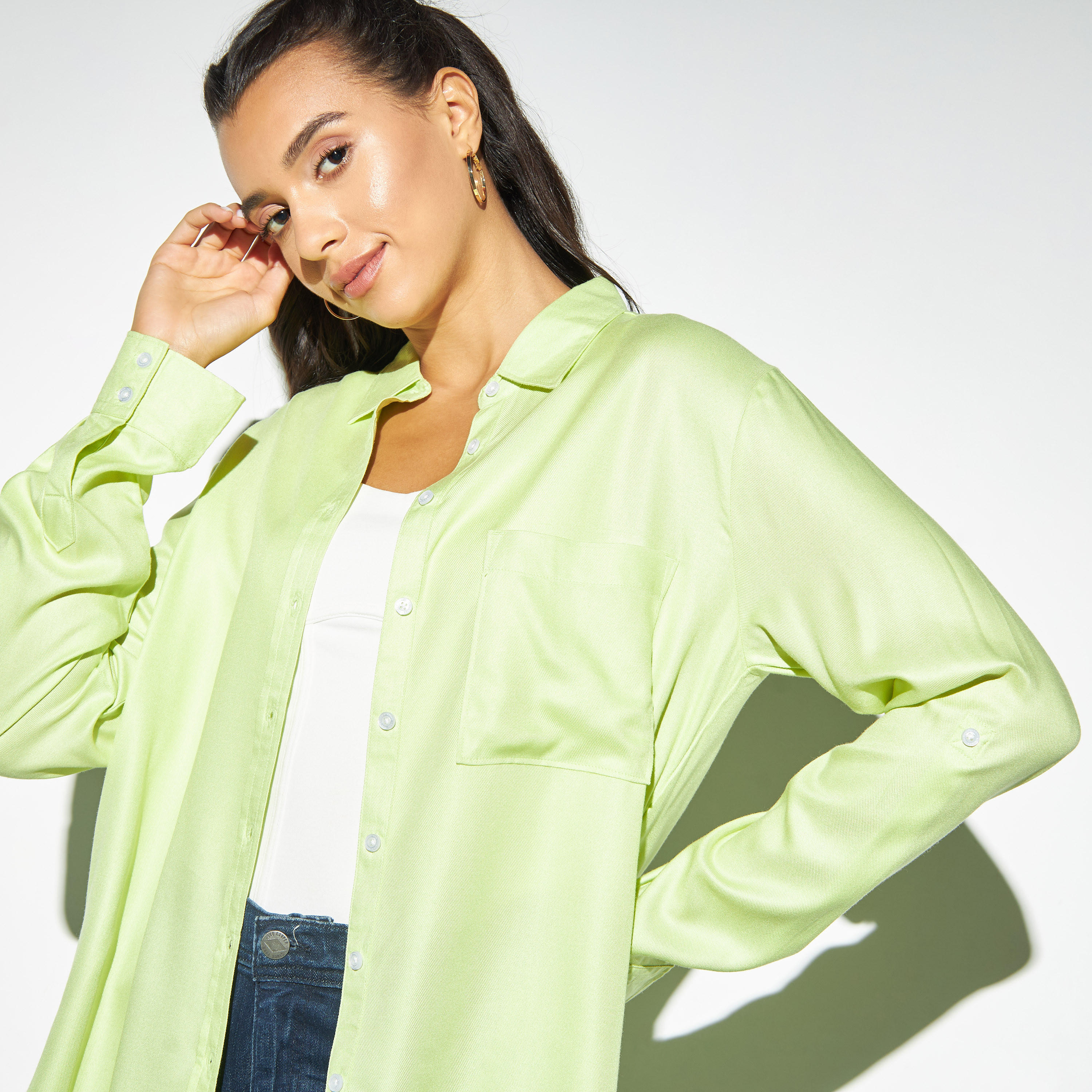 قميص بجيب وأكمام مثنية للأعلى من لي كوبر-women-clothing-shirtsandblouses-shirts-image-4
