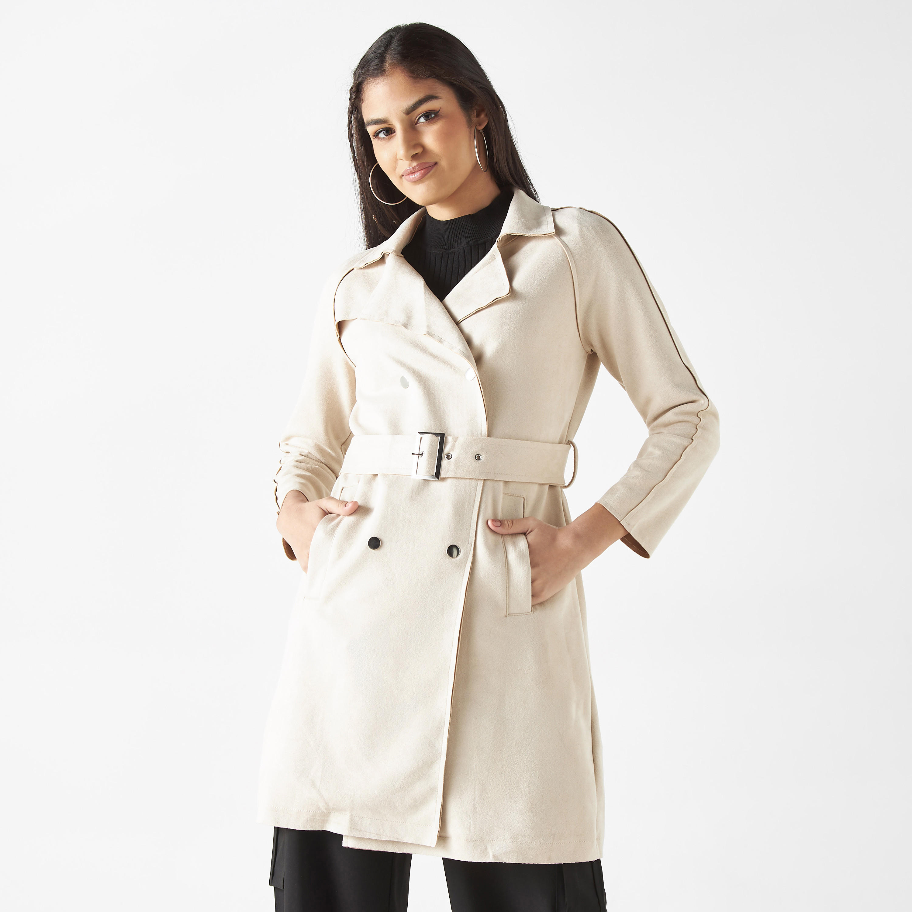 معطف سويدي سادة بحزام وجيوب من لي كوبر-women-winterwear-coatsandjackets-jackets-image-1