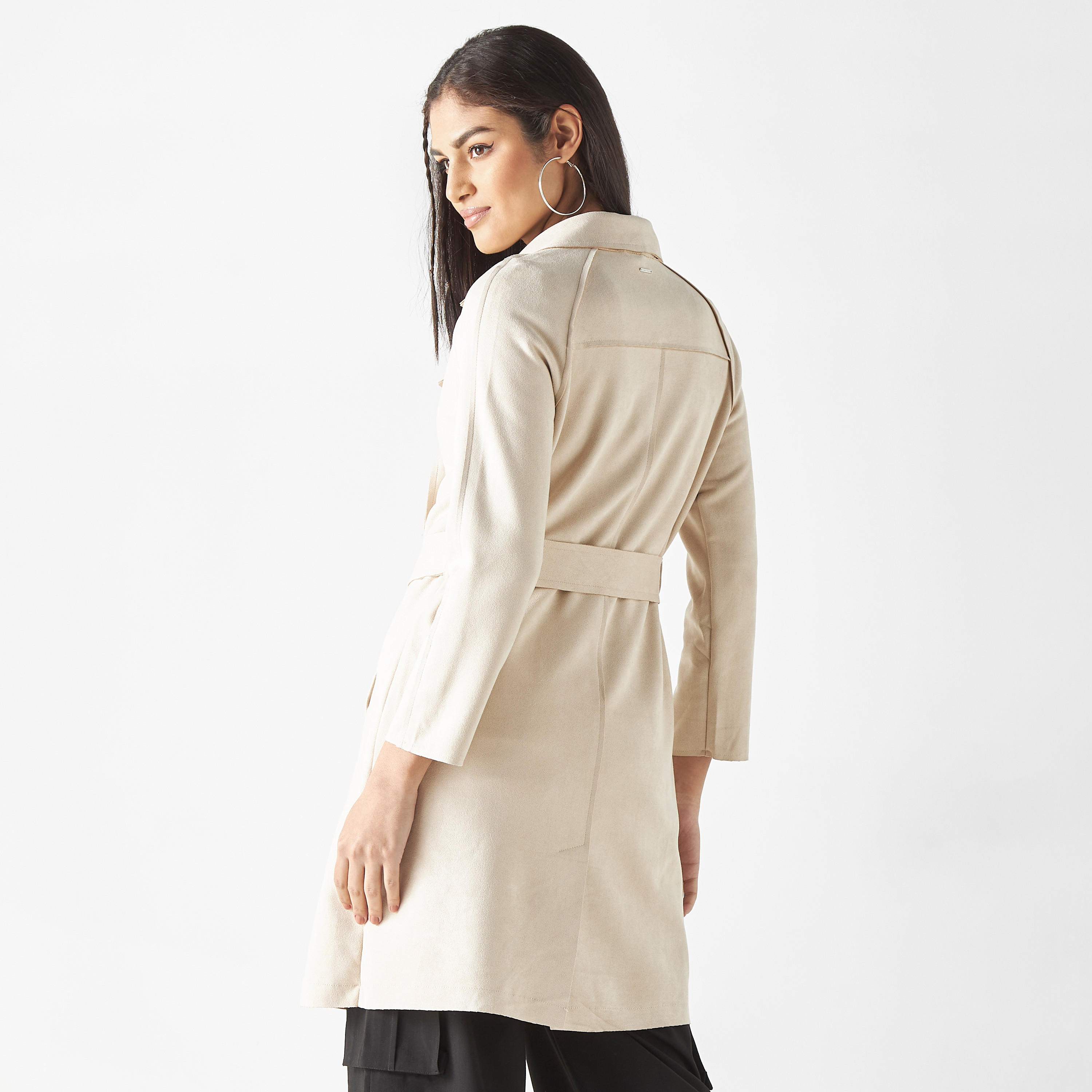 معطف سويدي سادة بحزام وجيوب من لي كوبر-women-winterwear-coatsandjackets-jackets-image-3