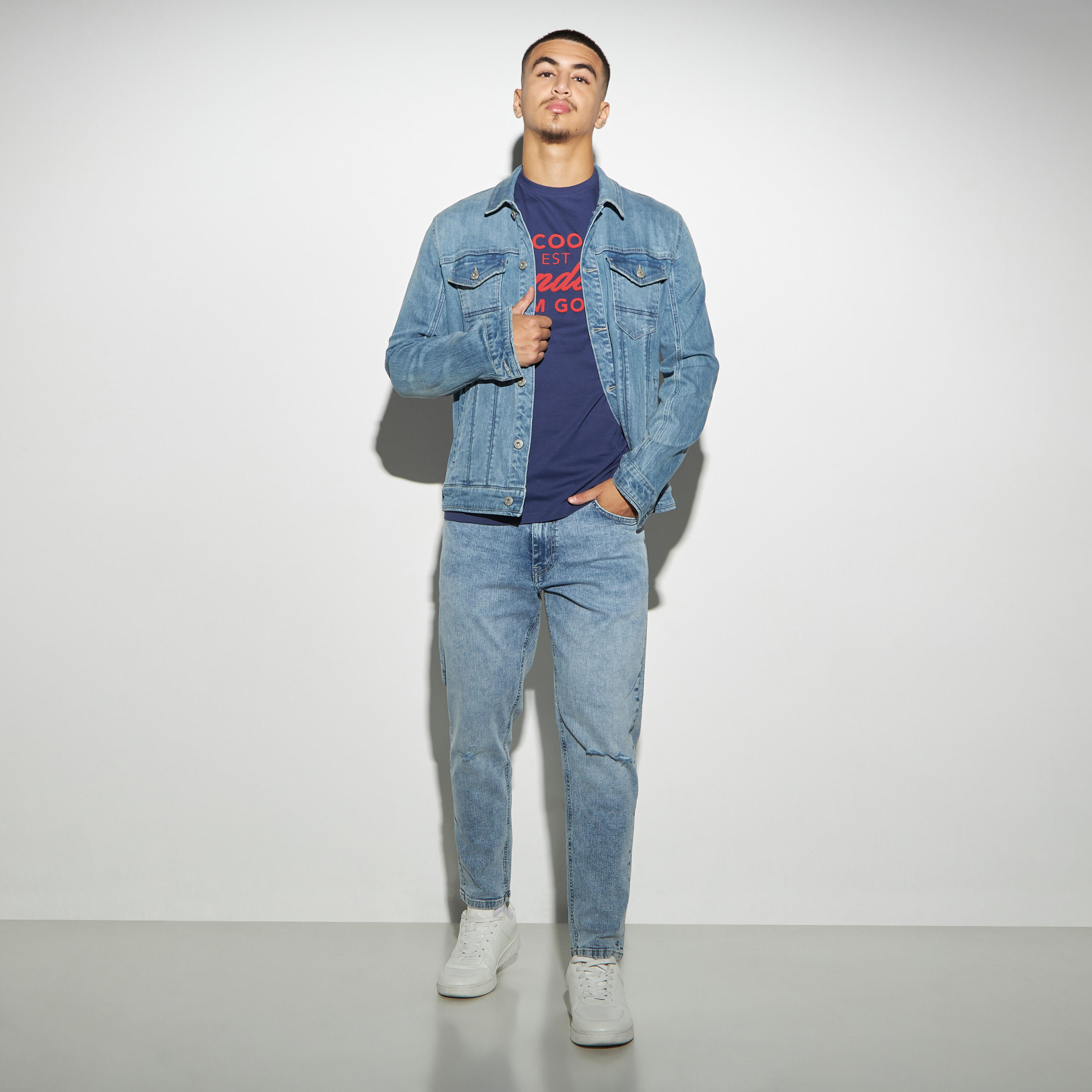بنطلون جينز بأطراف ضيقة وقصة سكيني وزر إغلاق من لي كوبر-men-clothing-bottoms-jeans-image-2