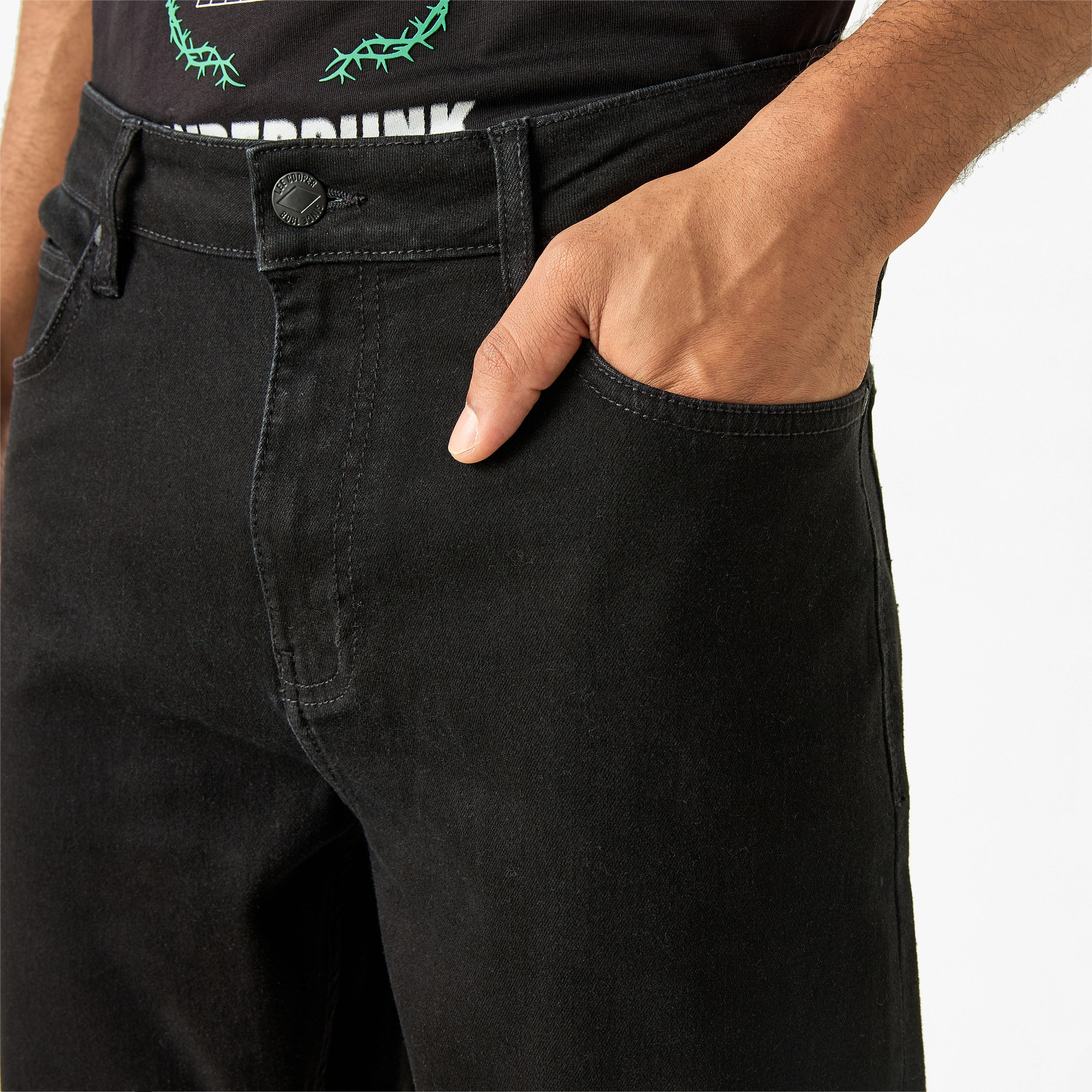 بنطلون جينز بقصة ضيّقة وخصر متوسط الارتفاع بجيوب من لي كوبر-men-clothing-bottoms-jeans-image-4