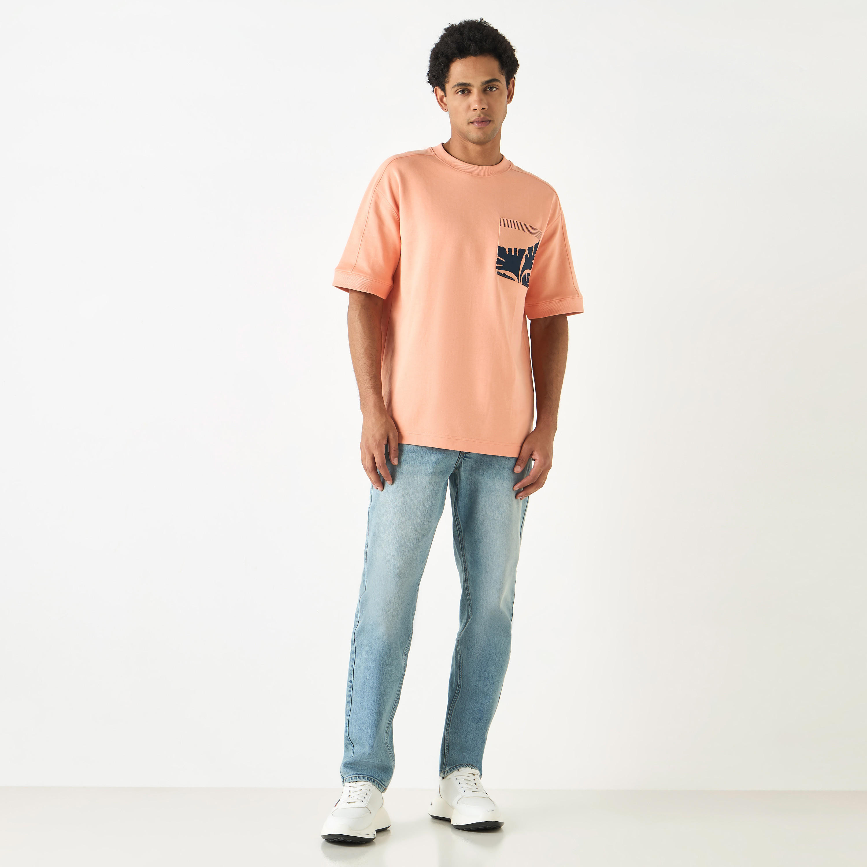 بنطلون جينز بقصة سليم وجيوب من لي كوبر-men-clothing-bottoms-jeans-image-2