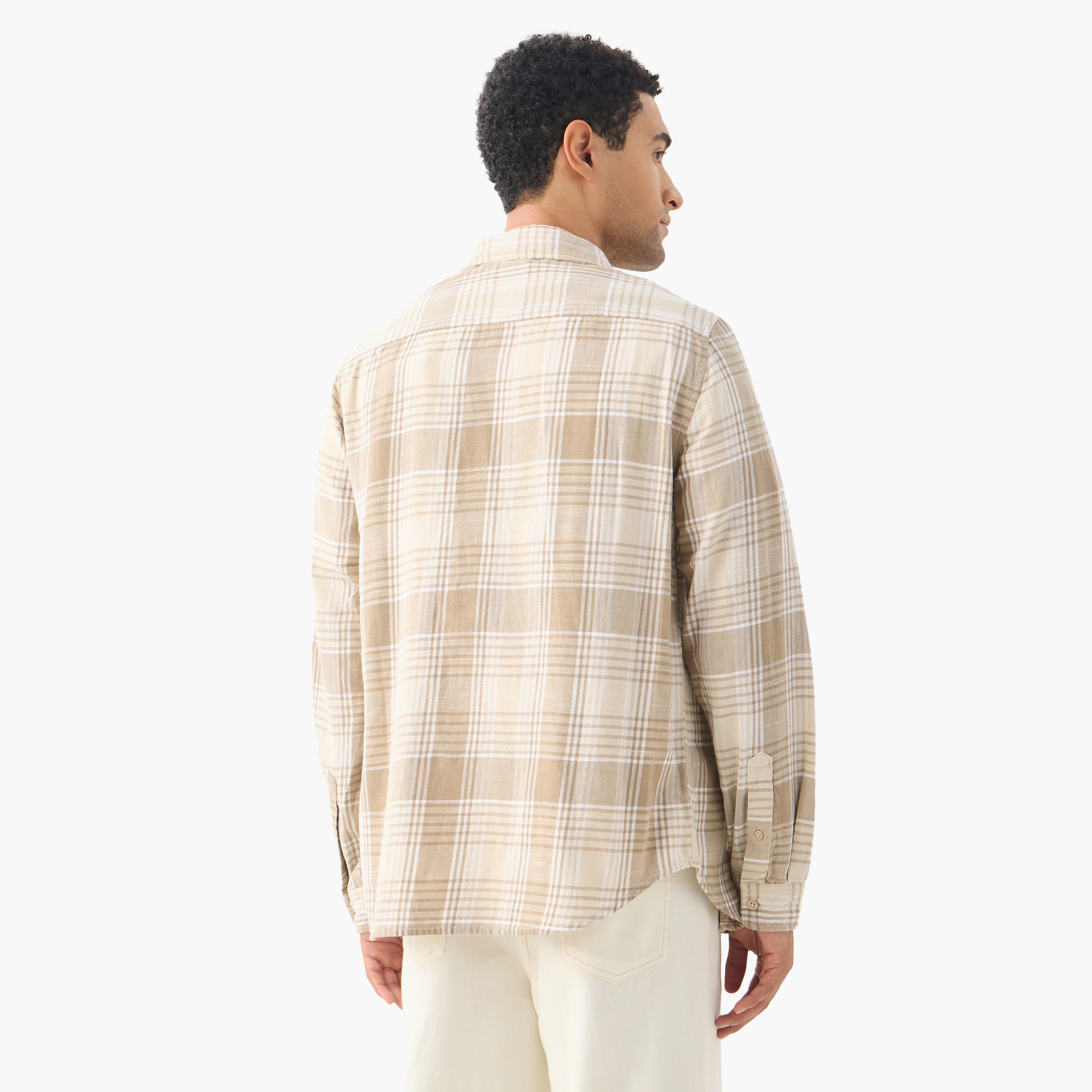 قميص كاروهات بجيوب وأكمام طويلة من لي كوبر-men-clothing-shirts-image-3