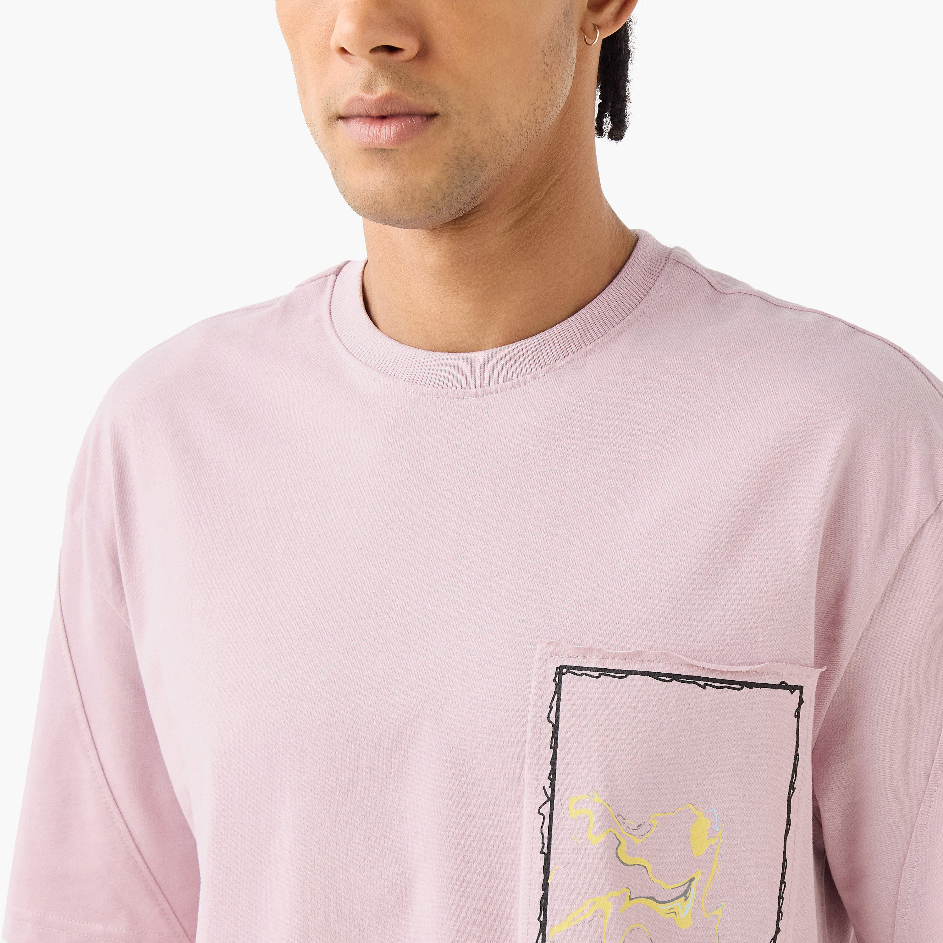 Lee Cooper Applique Detail Crew Neck T-shirt-men-clothing-tshirtsandpolos-tshirts-image-4