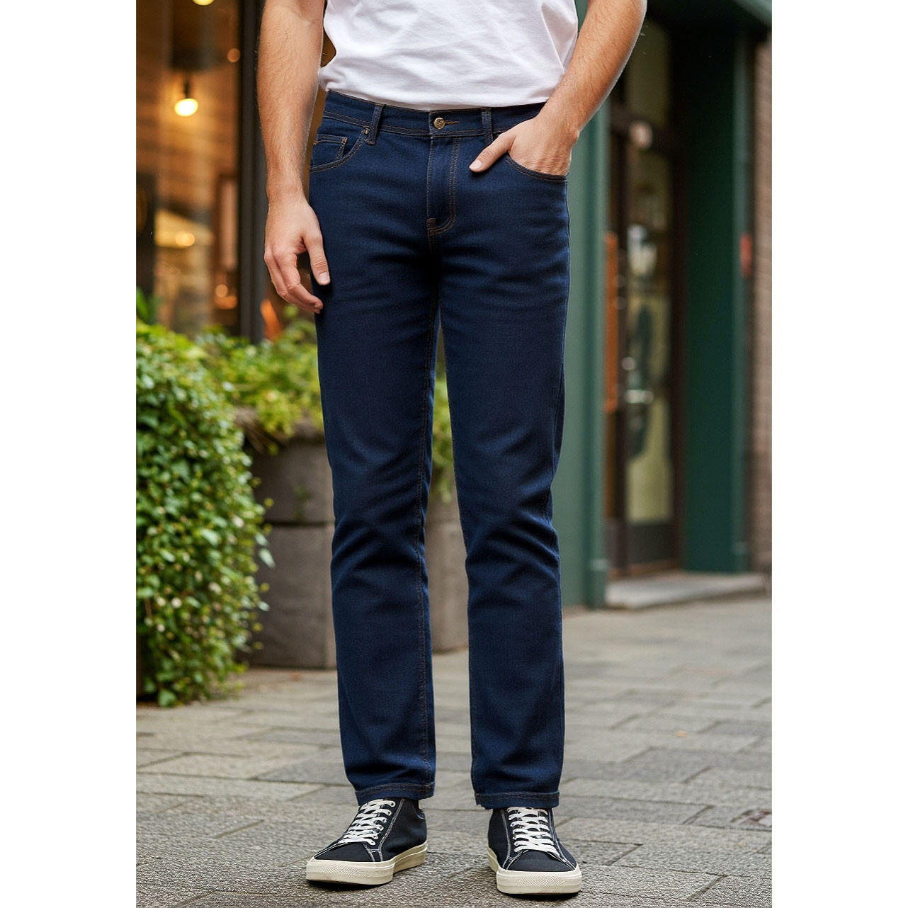 بنطلون جينز بقصّة سليم للرجال من لي كوبر-men-clothing-jeans-image-1