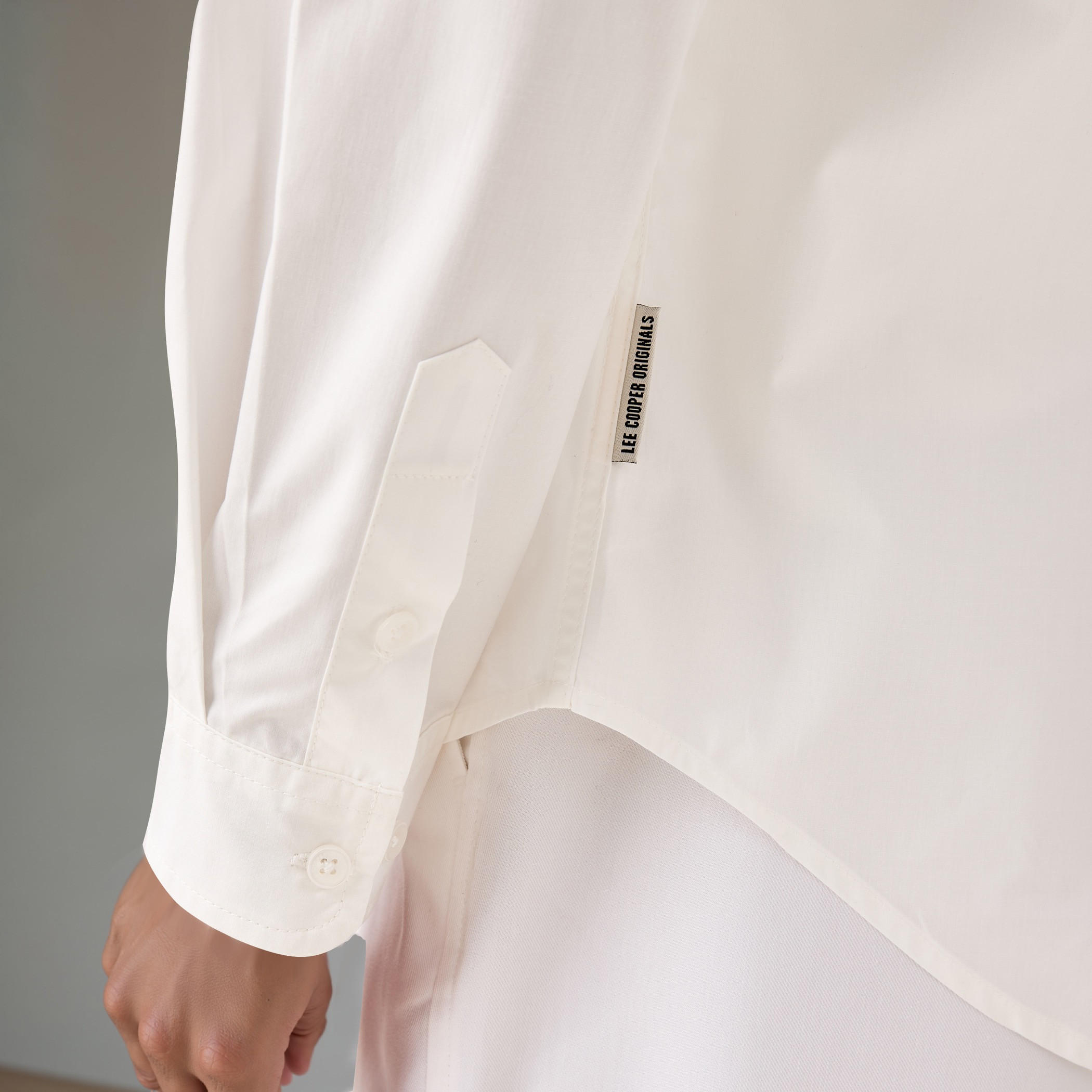 قميص بجيوب على الصدر من لي كوبر-men-clothing-shirts-image-1