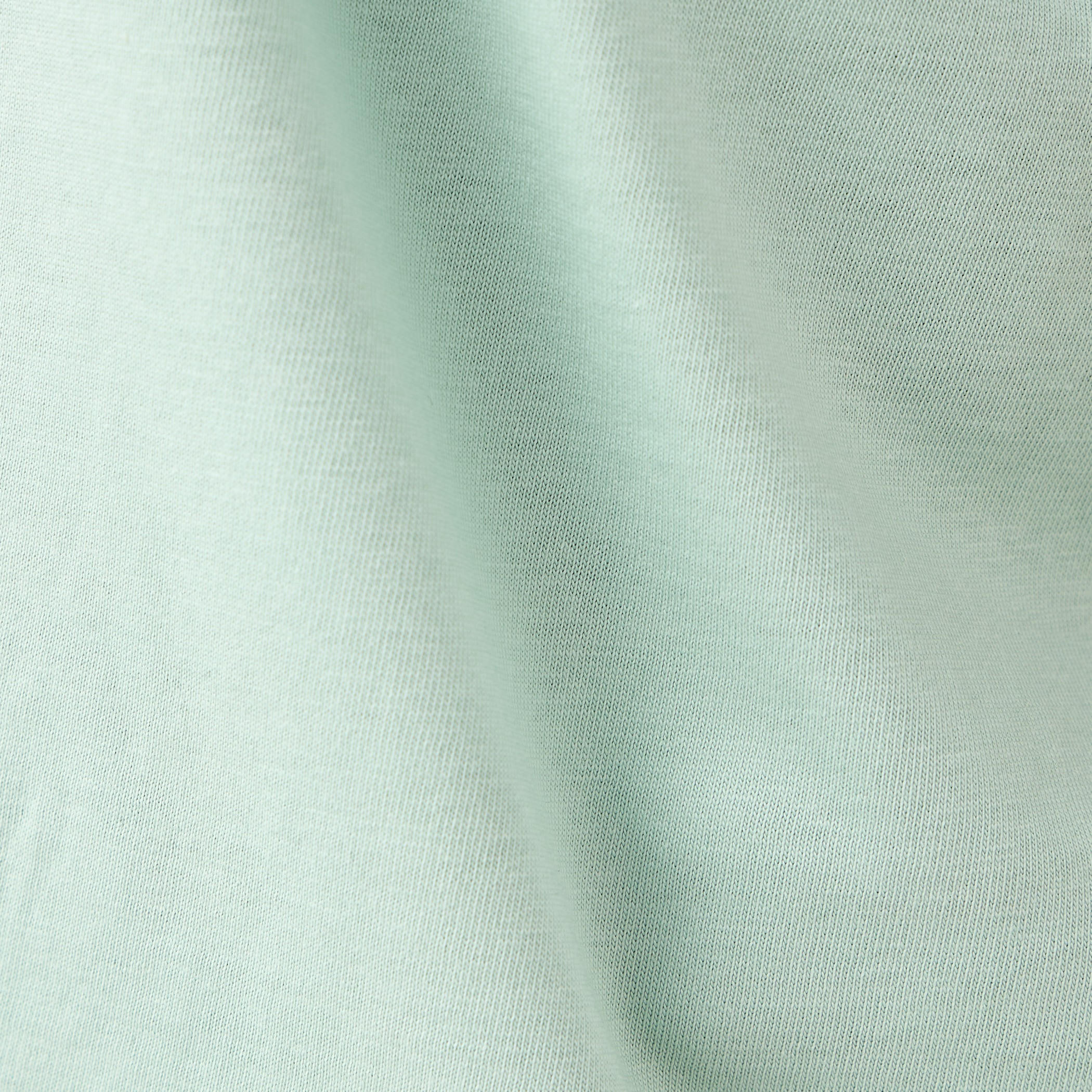 تيشيرت بطبعات تايبوجرافيك وياقة ضيقة من لي كوبر-men-clothing-tshirtsandpolos-tshirts-image-5