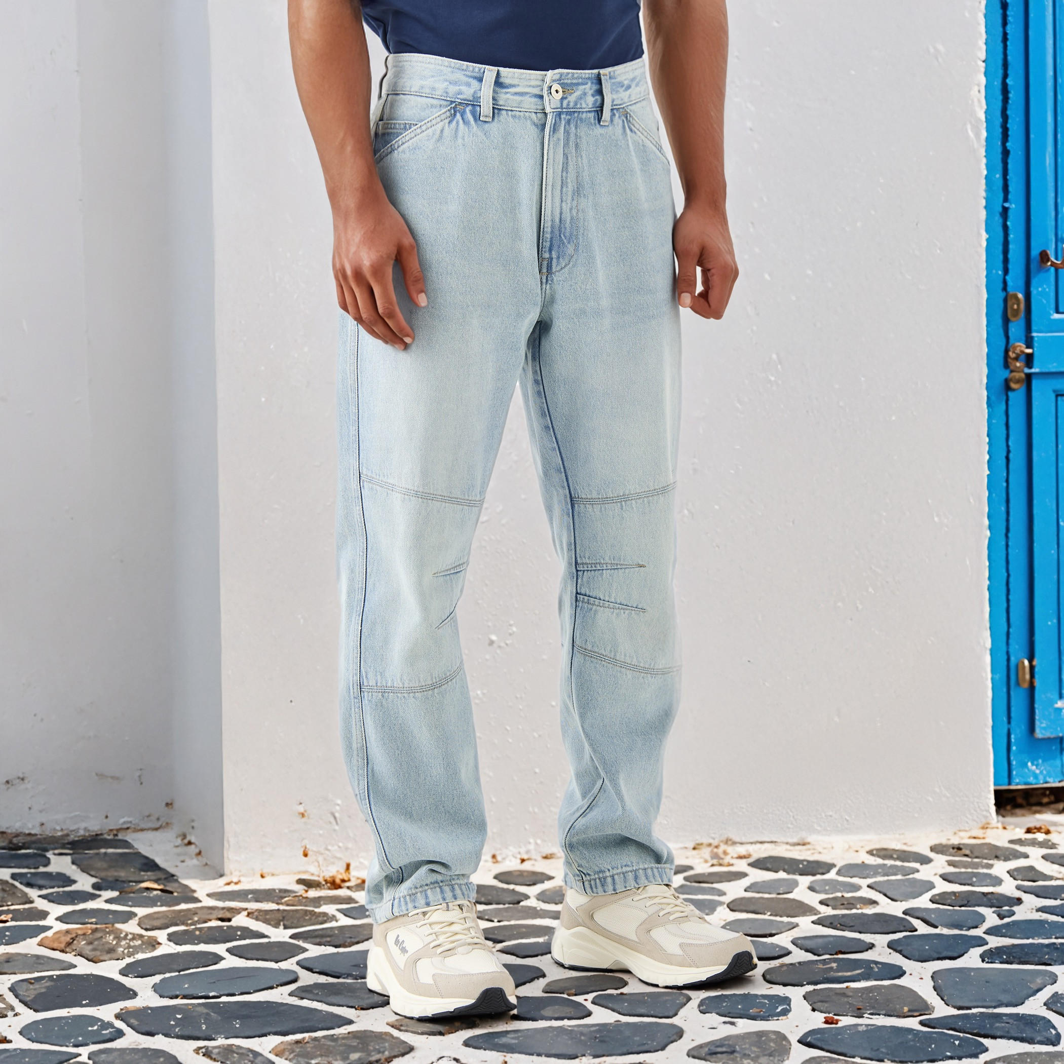 بنطلون جينز بألواح وجيوب من لي كوبر-men-clothing-bottoms-jeans-image-1