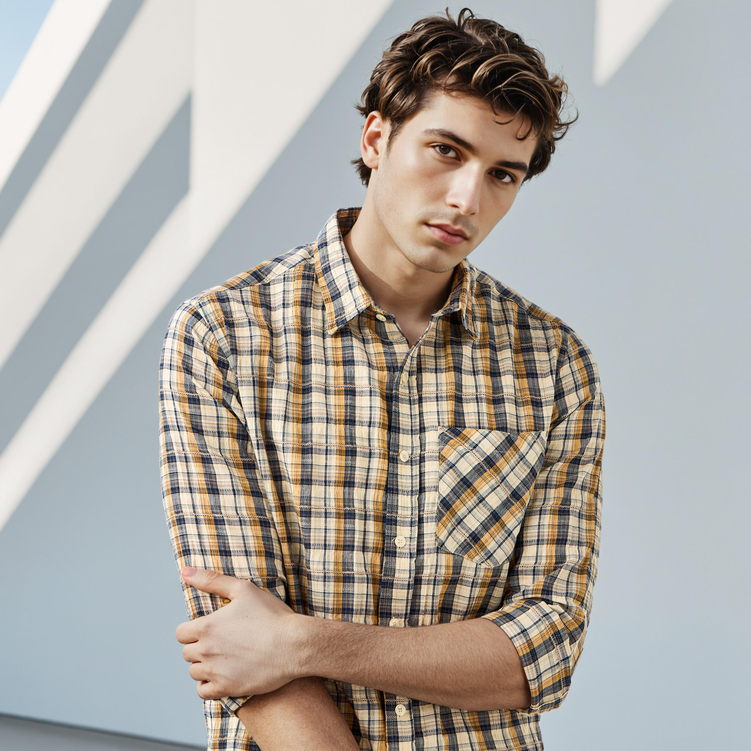 قميص كاروهات بقصّة عادية وياقة من لي كوبر-men-clothing-shirts-image-6