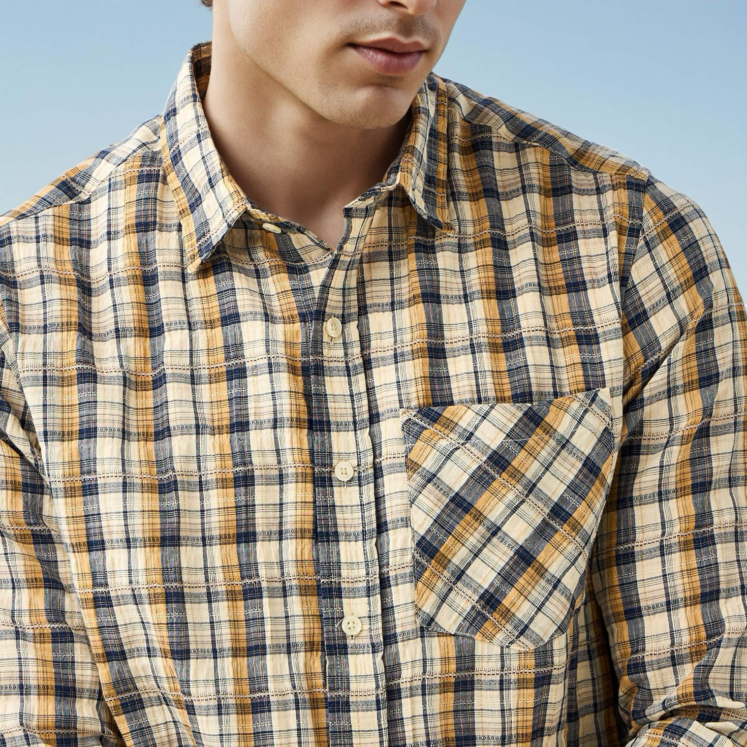 قميص كاروهات بقصّة عادية وياقة من لي كوبر-men-clothing-shirts-image-2