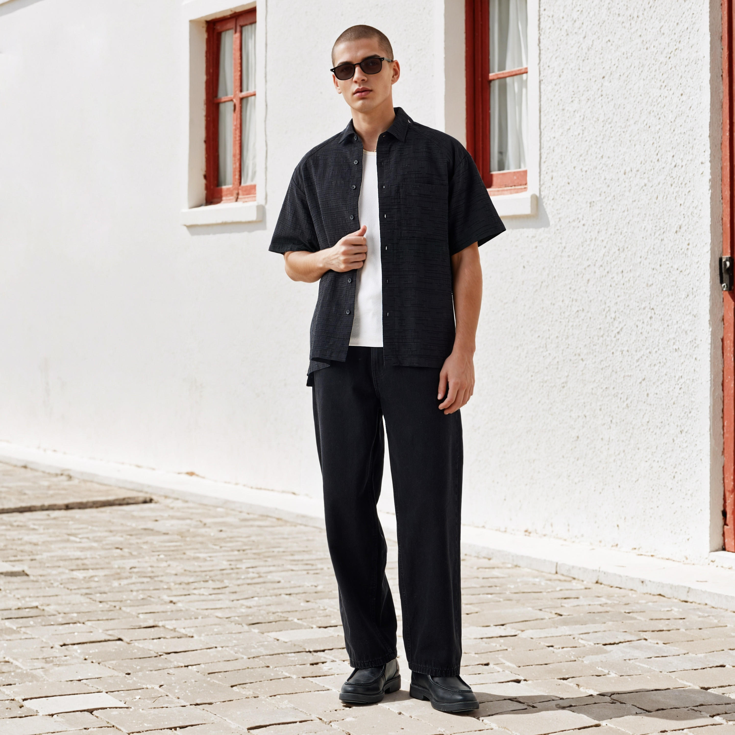 قميص بارز الملمس بقصّة عادية من لي كوبر-men-clothing-shirts-image-2