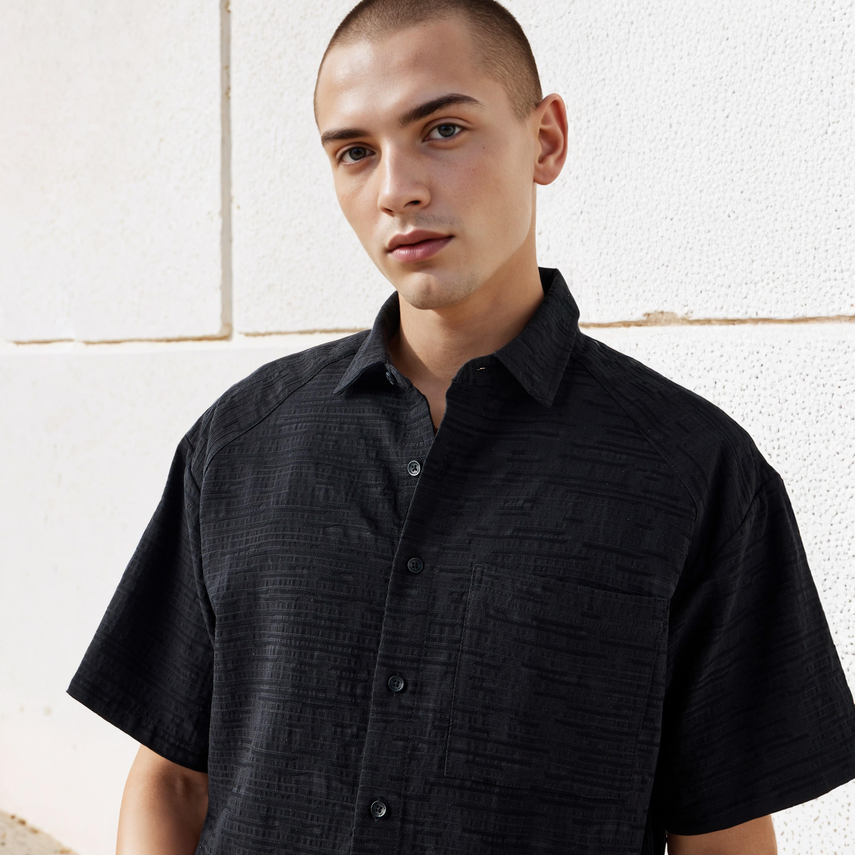 قميص بارز الملمس بقصّة عادية من لي كوبر-men-clothing-shirts-image-4