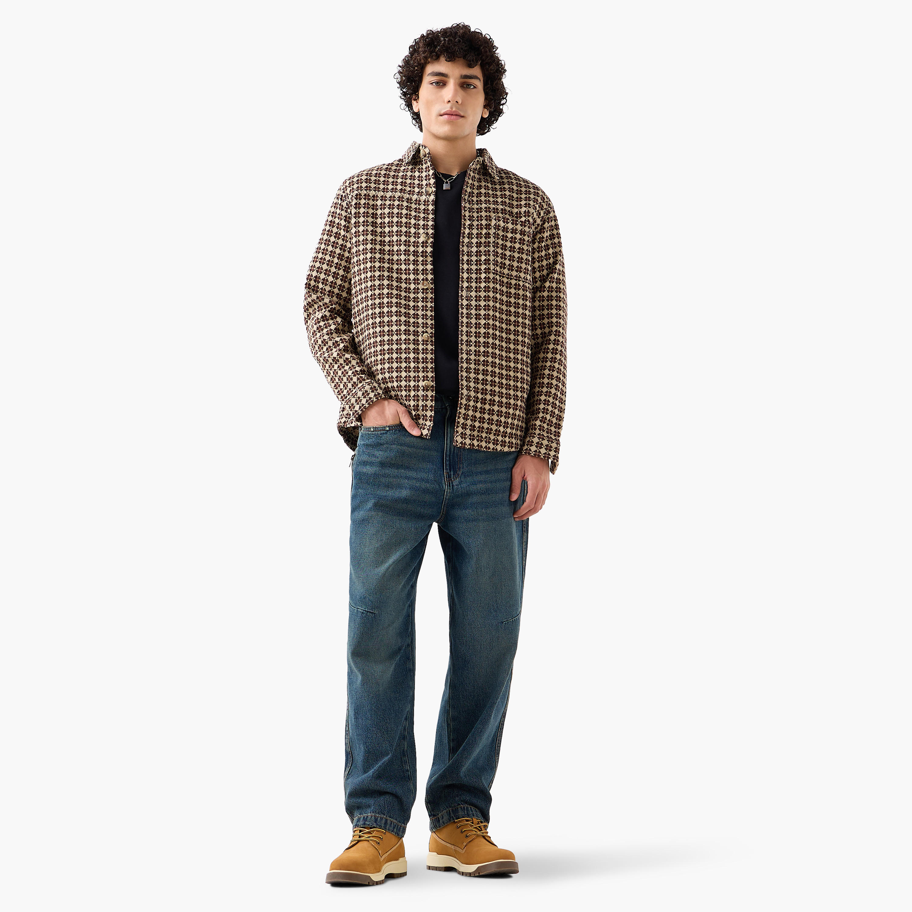 قميص بقصة عادية وياقة وأكمام طويلة وطبعات هندسية للرجال من لي كوبر-men-clothing-shirts-image-2
