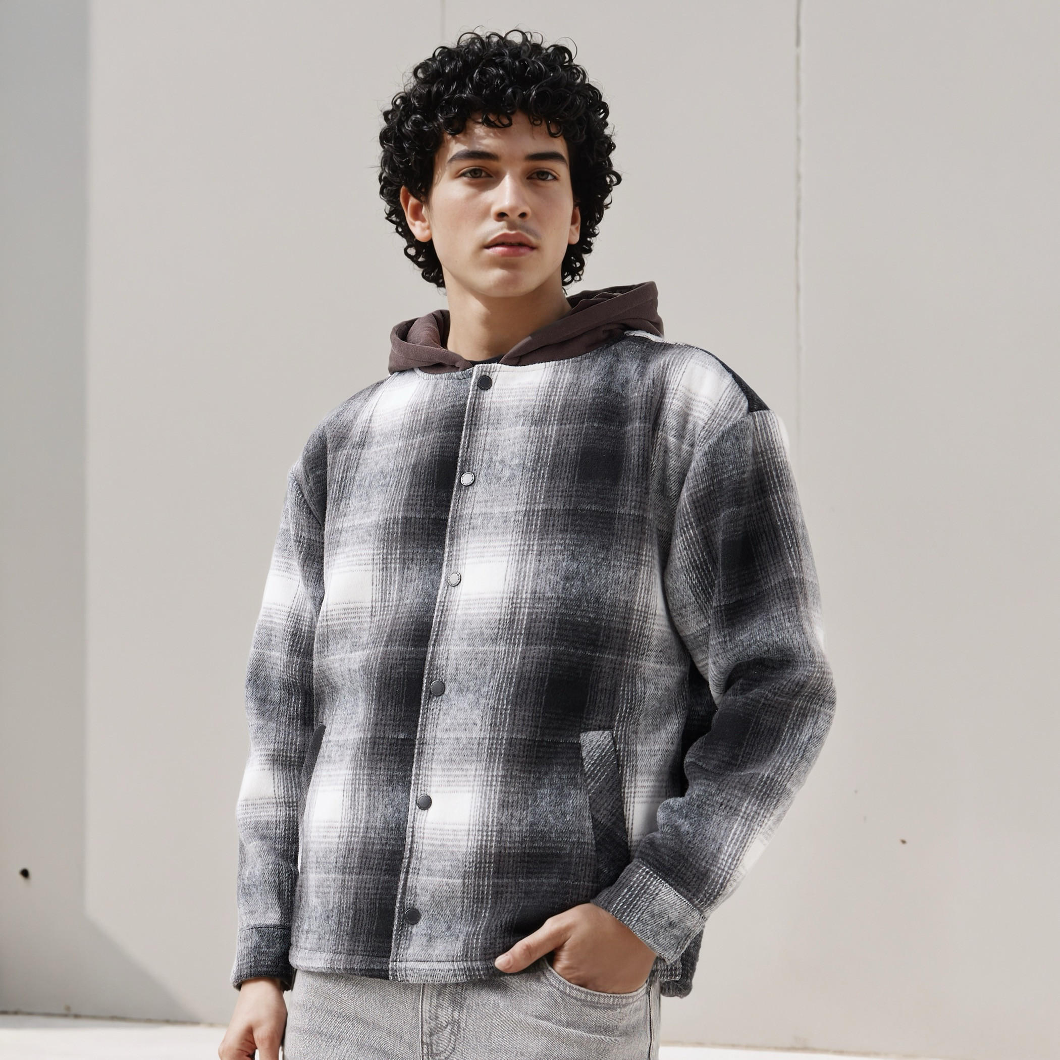 جاكيت رجالي بقبعة من لي كوبر-men-clothing-jacketsandblazers-jackets-image-5