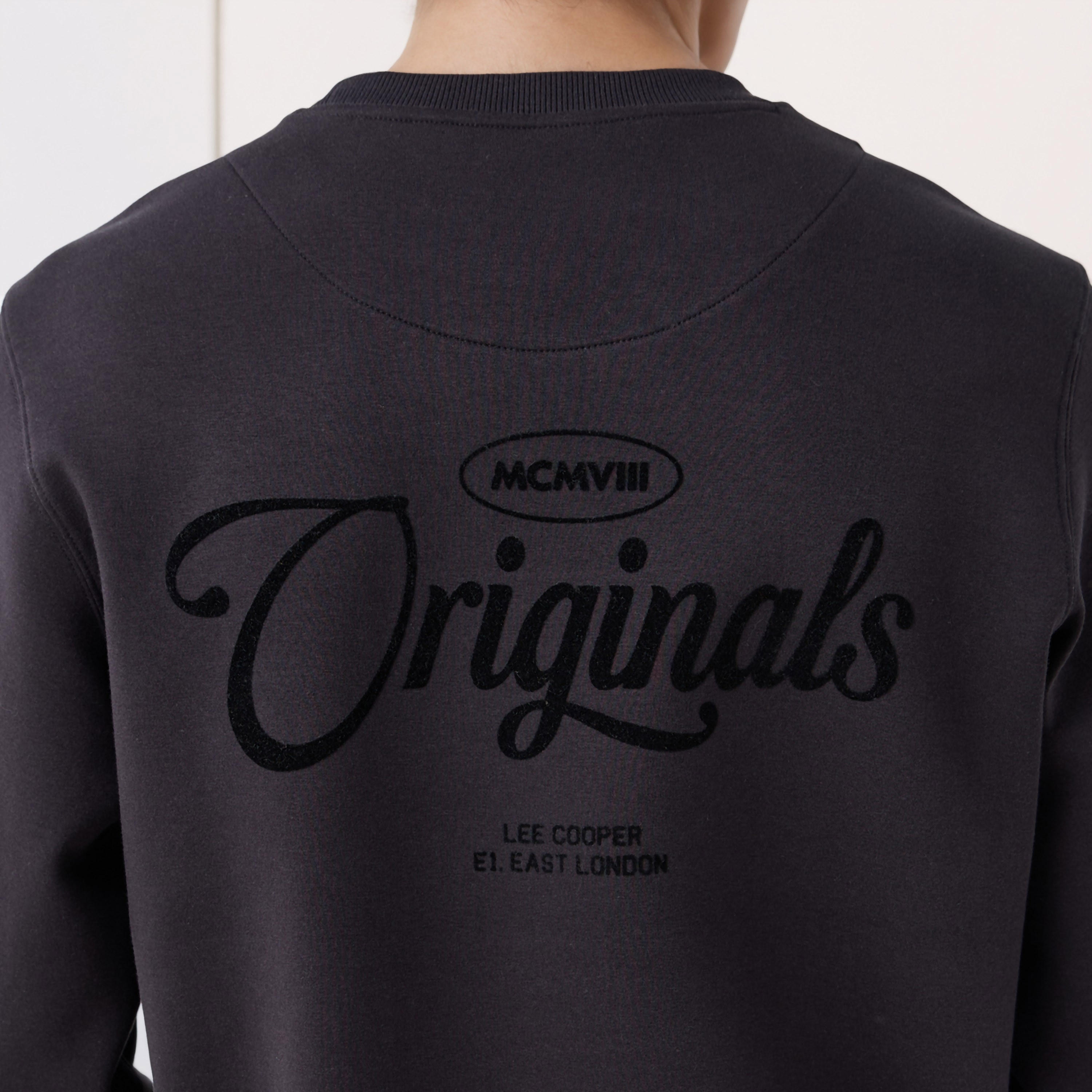 Lee Cooper Men Regular Fit Logo Print Cotton Sweatshirt-men-winterwear-hoodiesandsweatshirts-image-5