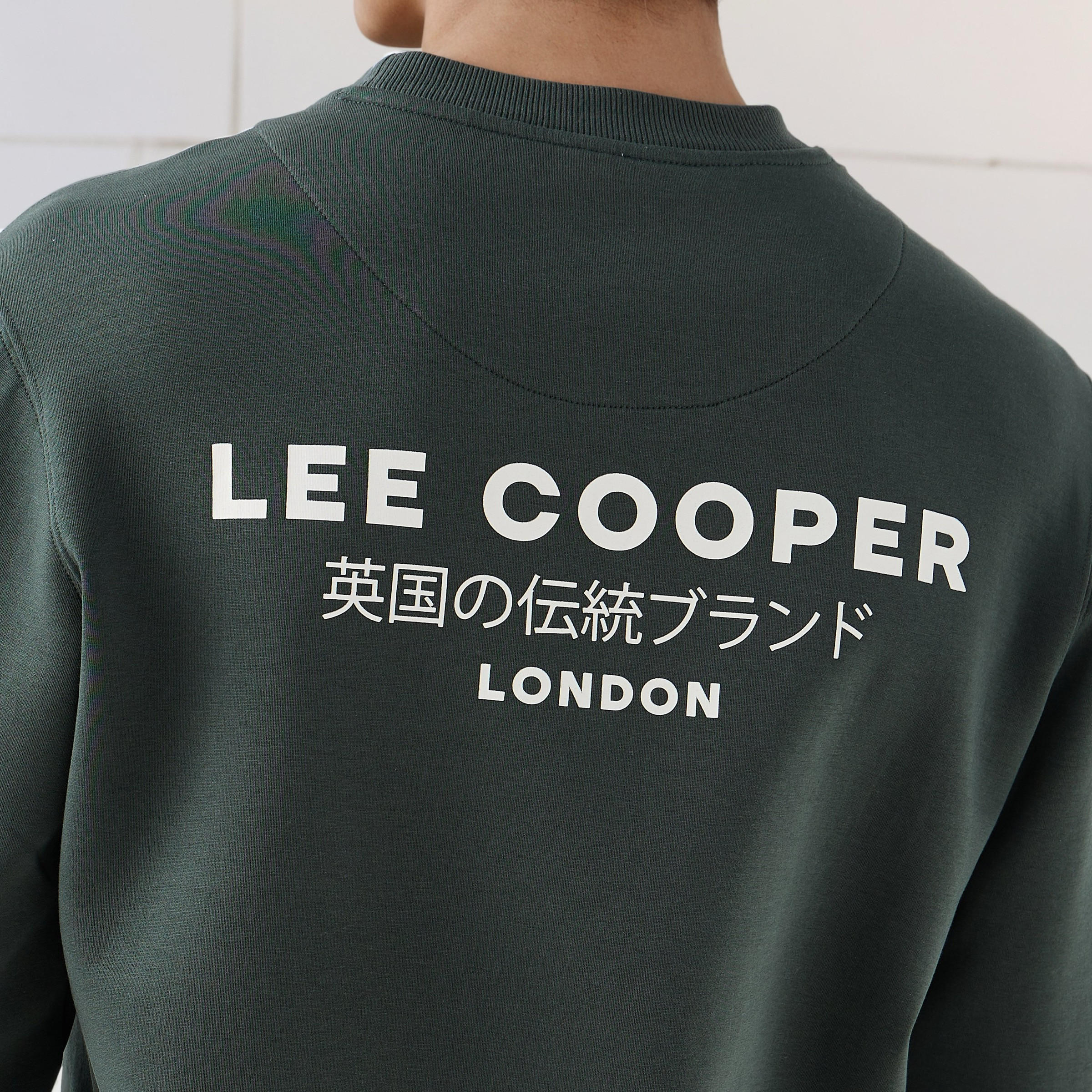 Lee Cooper Men Regular Fit Logo Print Cotton Sweatshirt-men-winterwear-hoodiesandsweatshirts-image-5