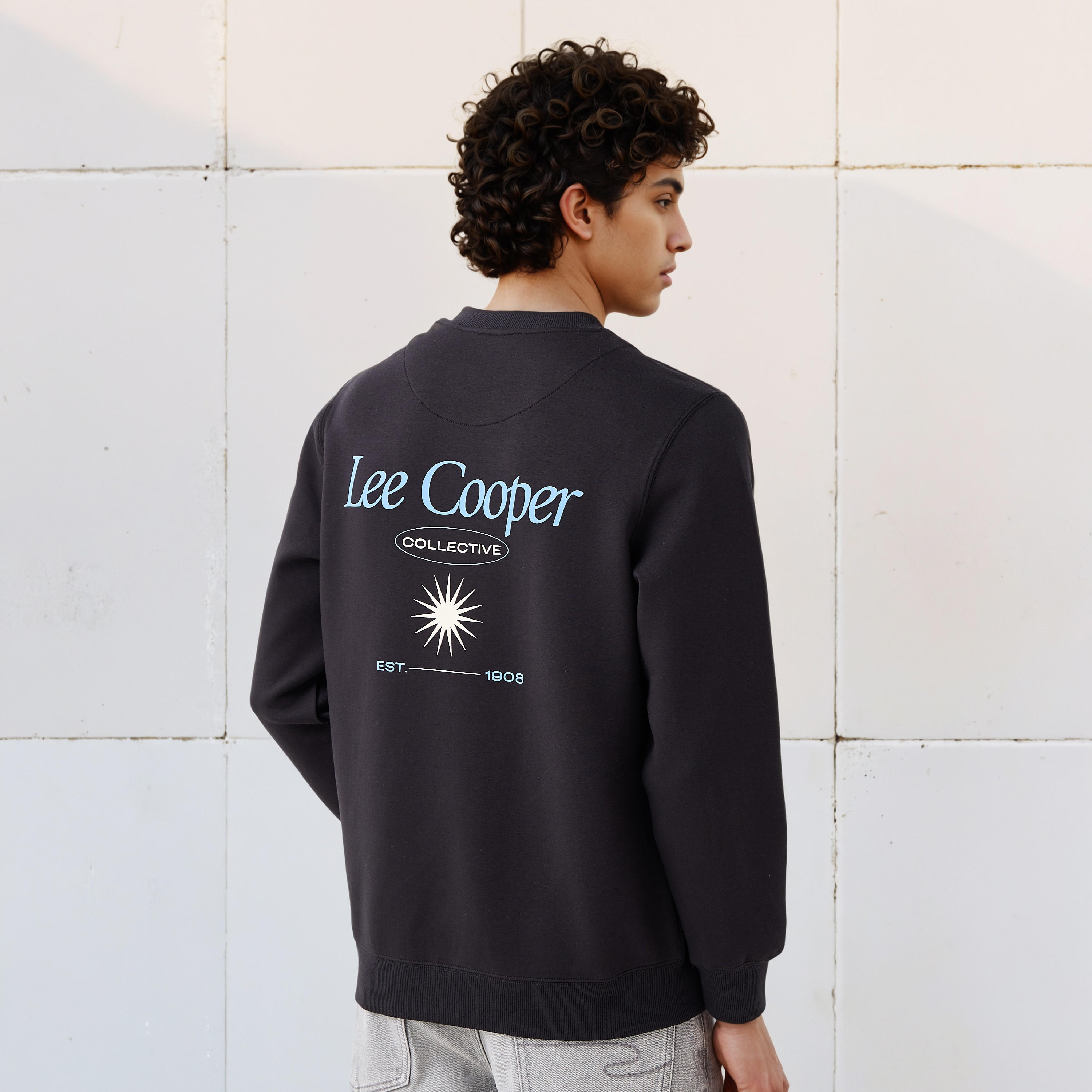 Lee Cooper Men Regular Fit Logo Print Cotton Sweatshirt-men-winterwear-hoodiesandsweatshirts-image-1