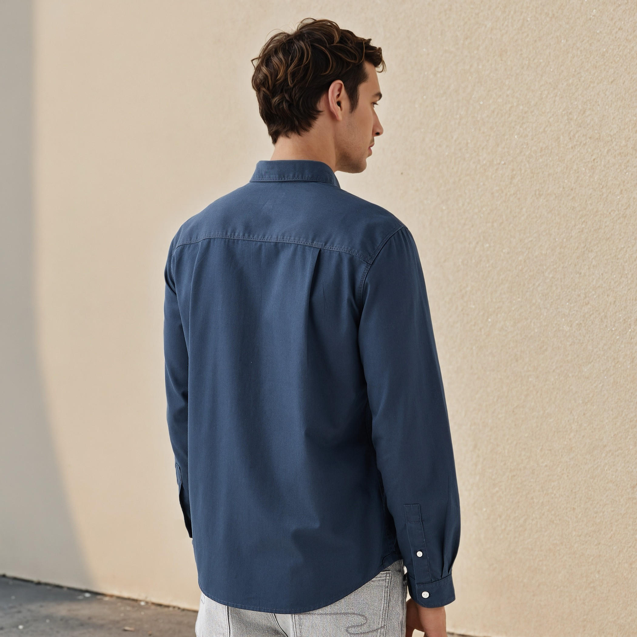 قميص بقصة عادية وياقة من لي كوبر-men-clothing-shirts-image-3