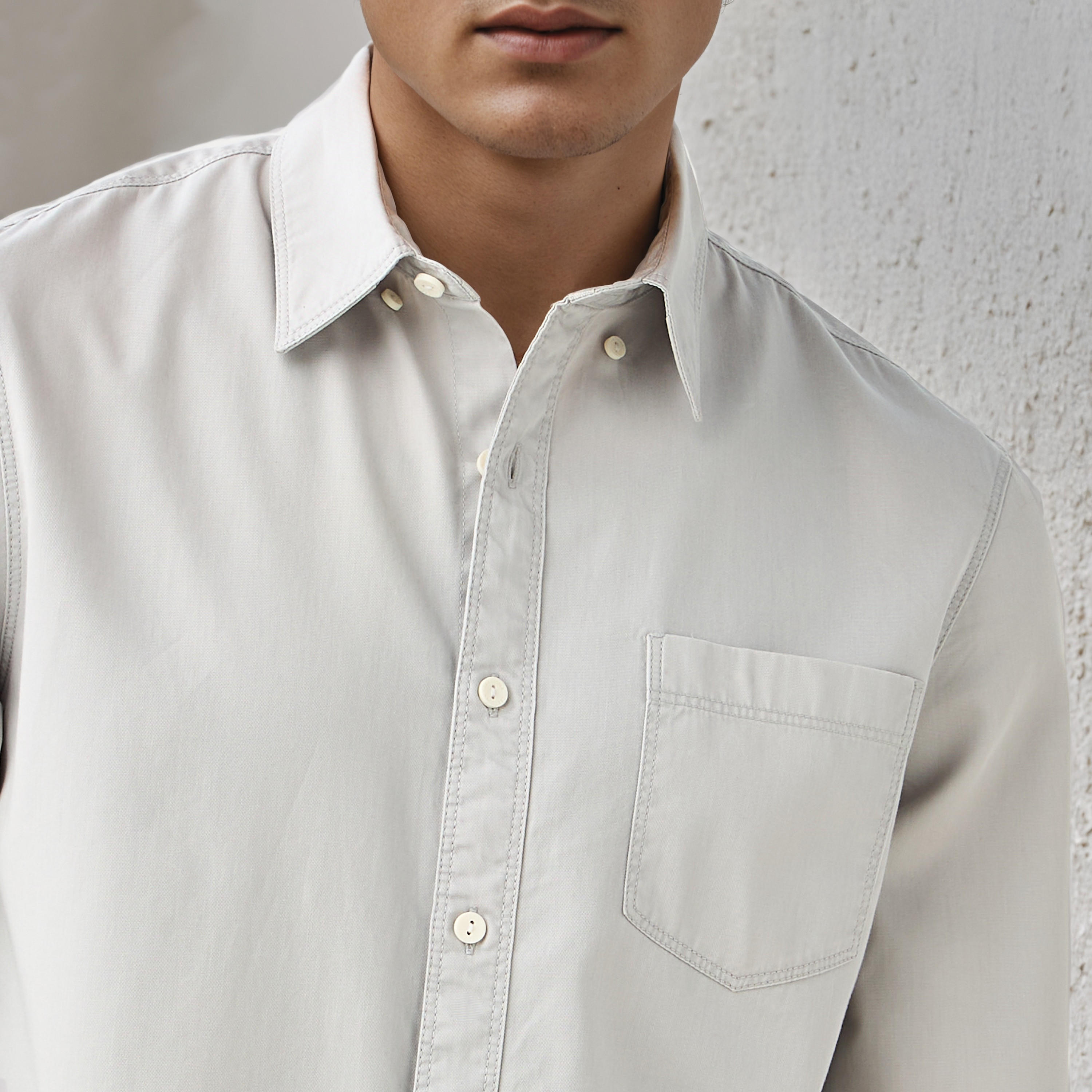 قميص بقصة عادية وياقة من لي كوبر-men-clothing-shirts-image-1