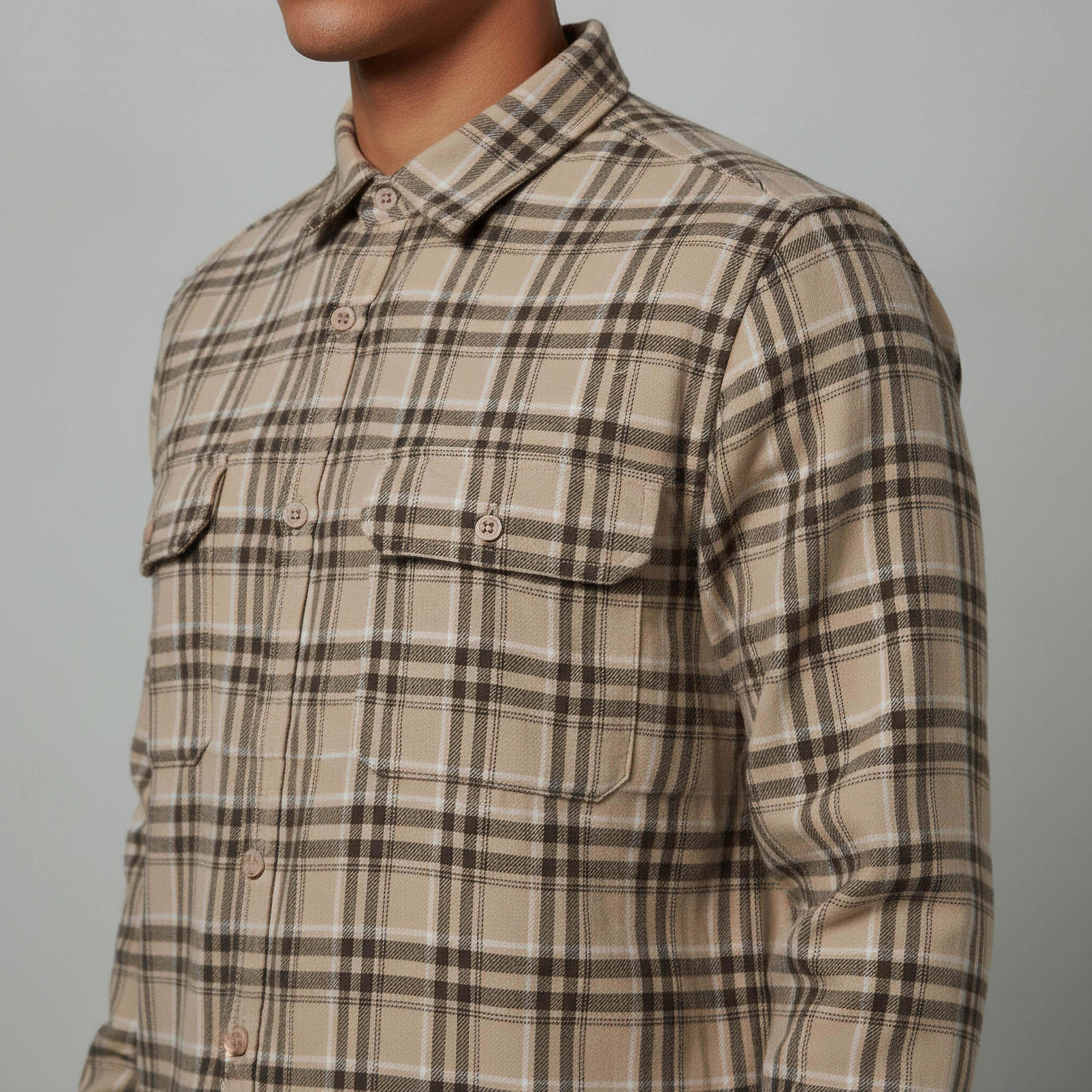 قميص رجالي كاروهات بأكمام طويلة وياقة عادية من لي كوبر-men-clothing-shirts-image-1