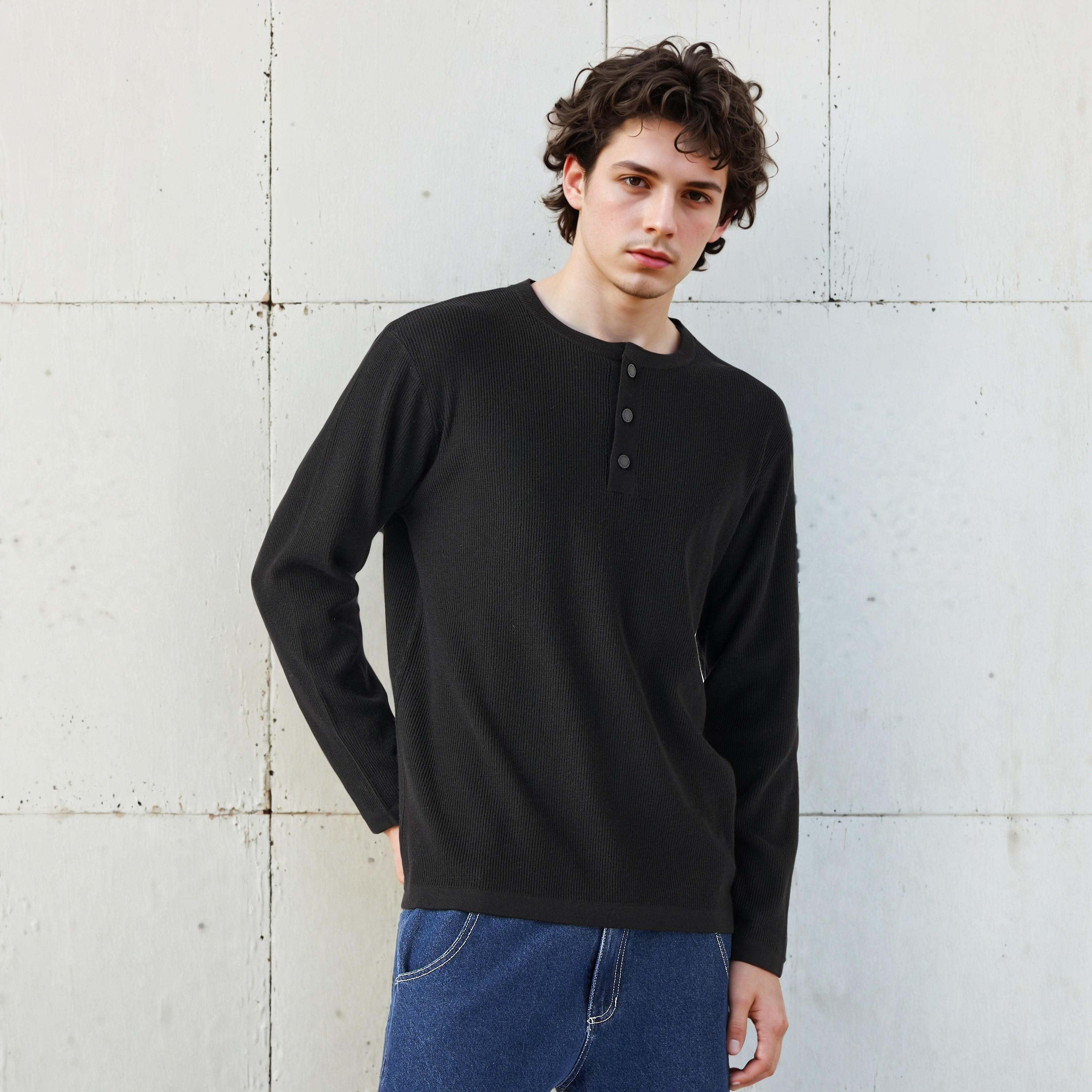 سويت شيرت مضلع بياقة هينلي من لي كوبر-men-winterwear-hoodiesandsweatshirts-image-1
