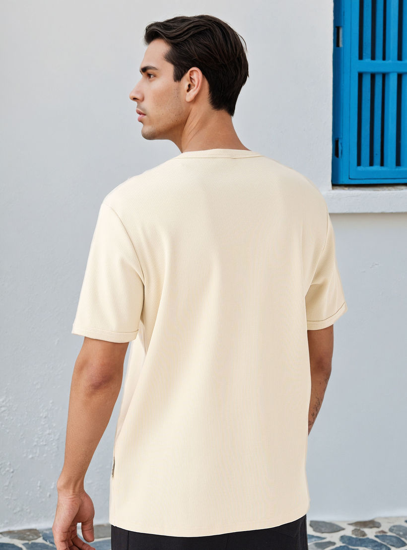 تيشيرت مضلع بياقة هينلي من لي كوبر-men-clothing-tshirtsandpolos-tshirts-image-3