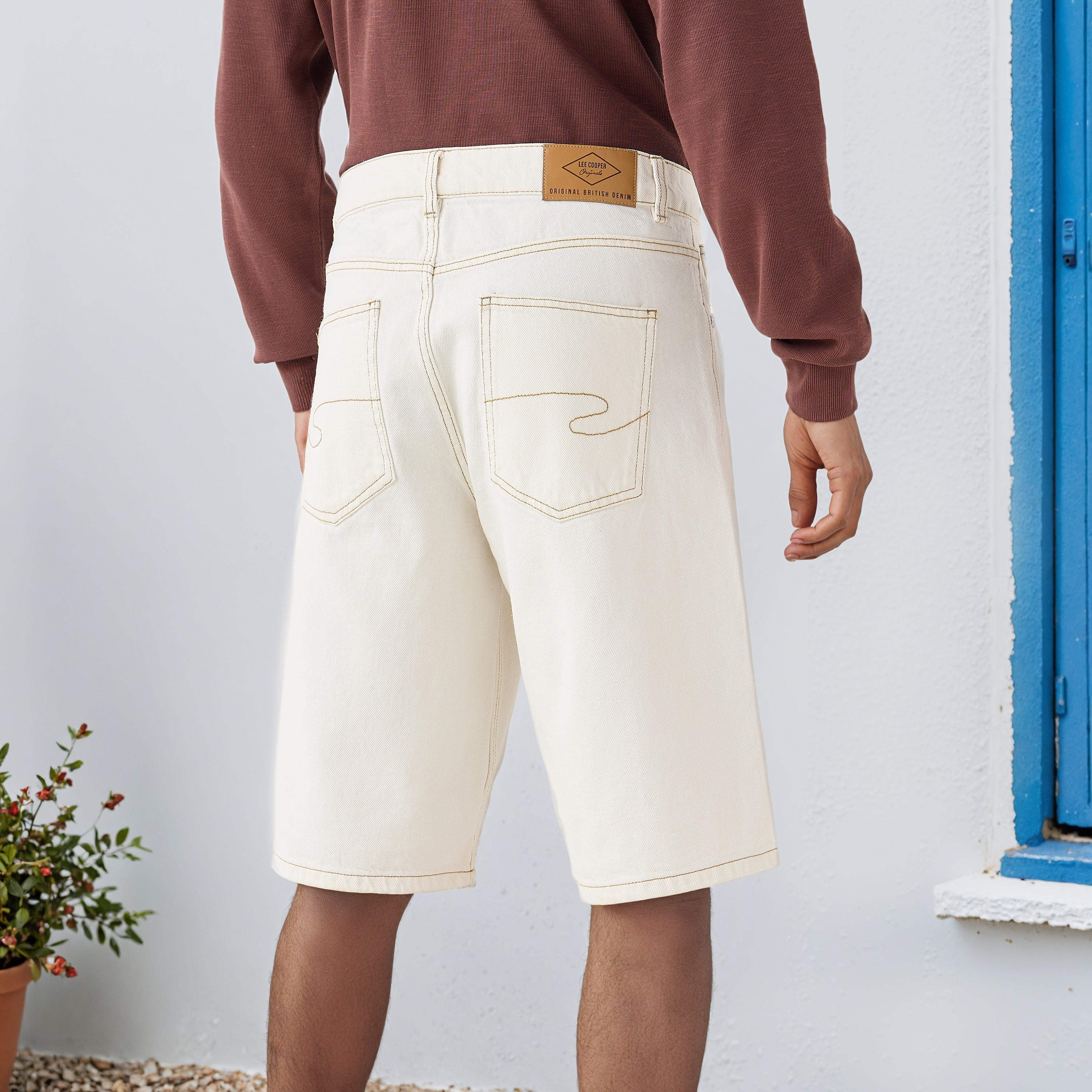 شورت بقصة مريحة من لي كوبر-men-clothing-bottoms-shorts-image-3