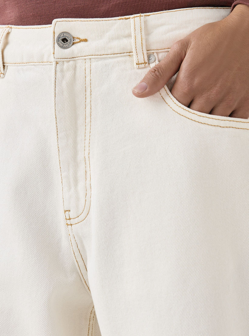 شورت بقصة مريحة من لي كوبر-men-clothing-bottoms-shorts-image-4