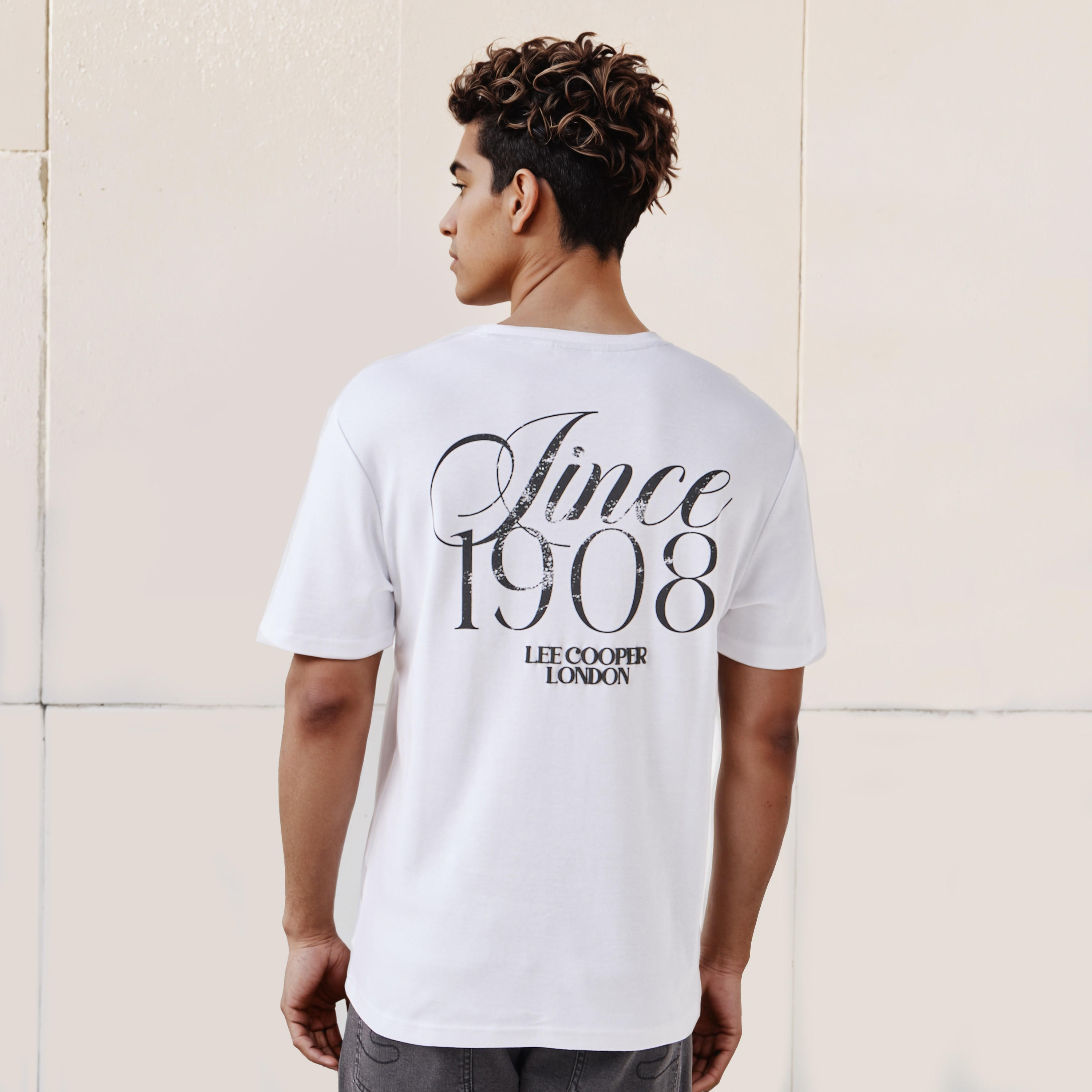 Lee Cooper Men Regular Fit Crew Neck Short Sleeves Logo Print T-shirt-men-clothing-tshirtsandpolos-tshirts-image-1