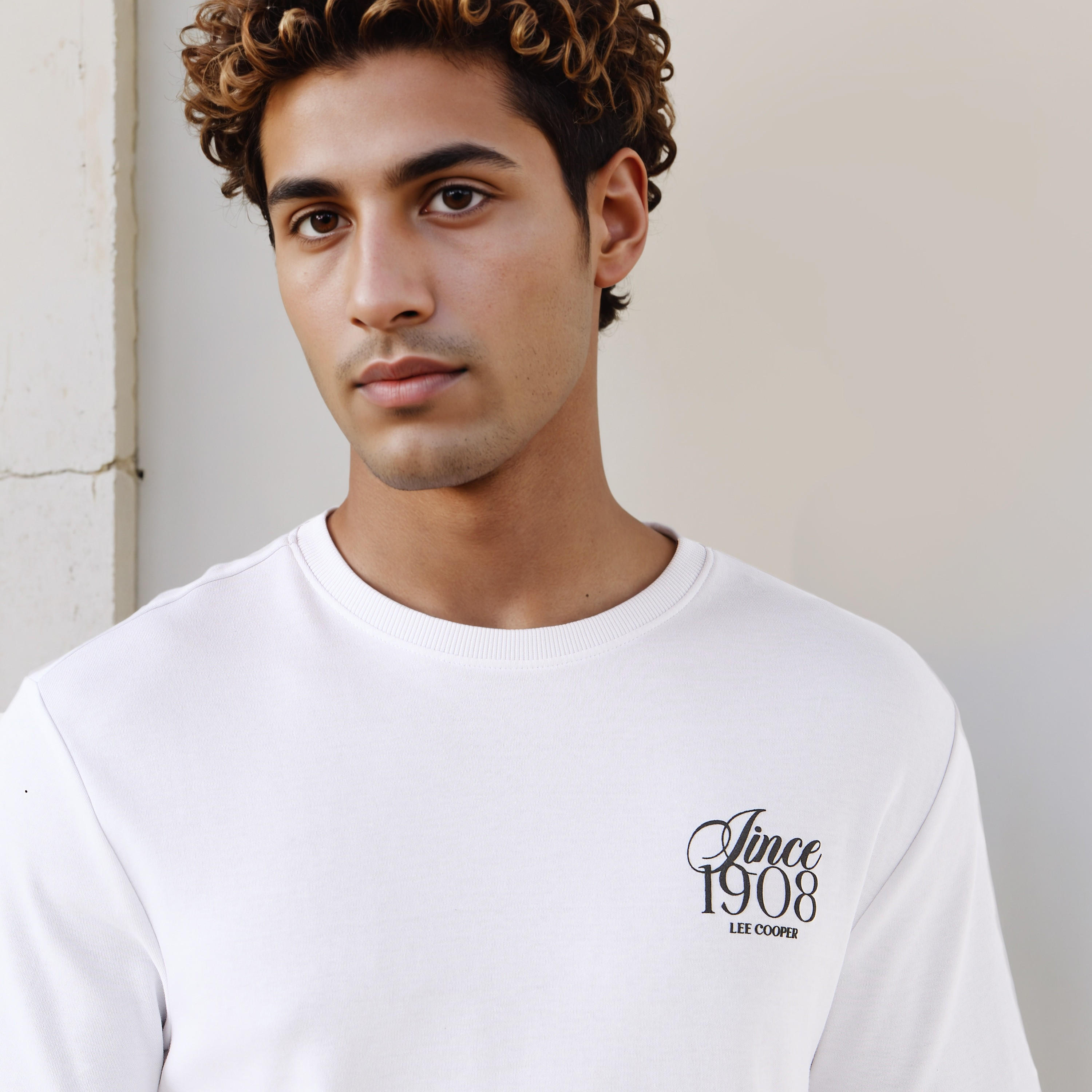 Lee Cooper Men Regular Fit Crew Neck Short Sleeves Logo Print T-shirt-men-clothing-tshirtsandpolos-tshirts-image-4