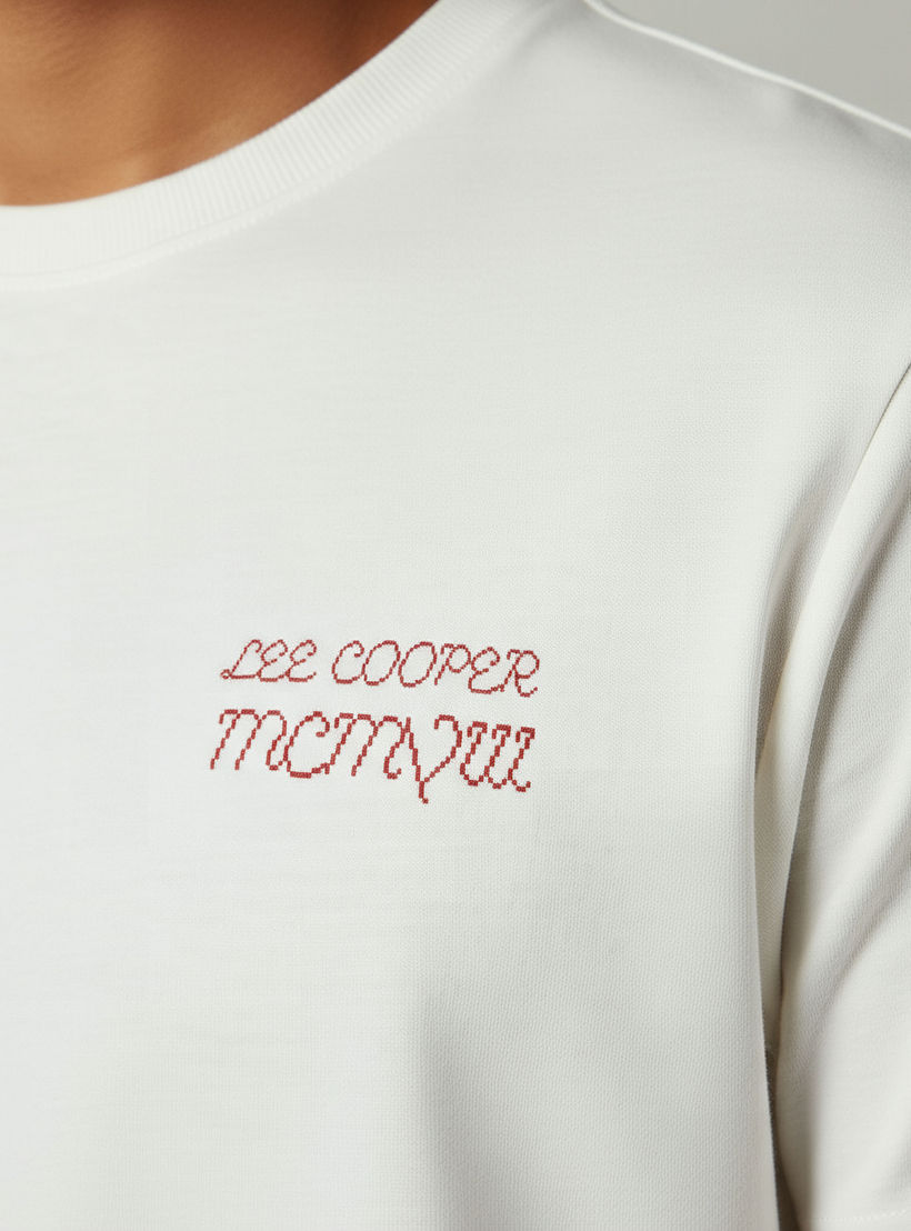 Lee Cooper Men Regular Fit Crew Neck Short Sleeves Logo Print T-shirt-men-clothing-tshirtsandpolos-tshirts-image-6