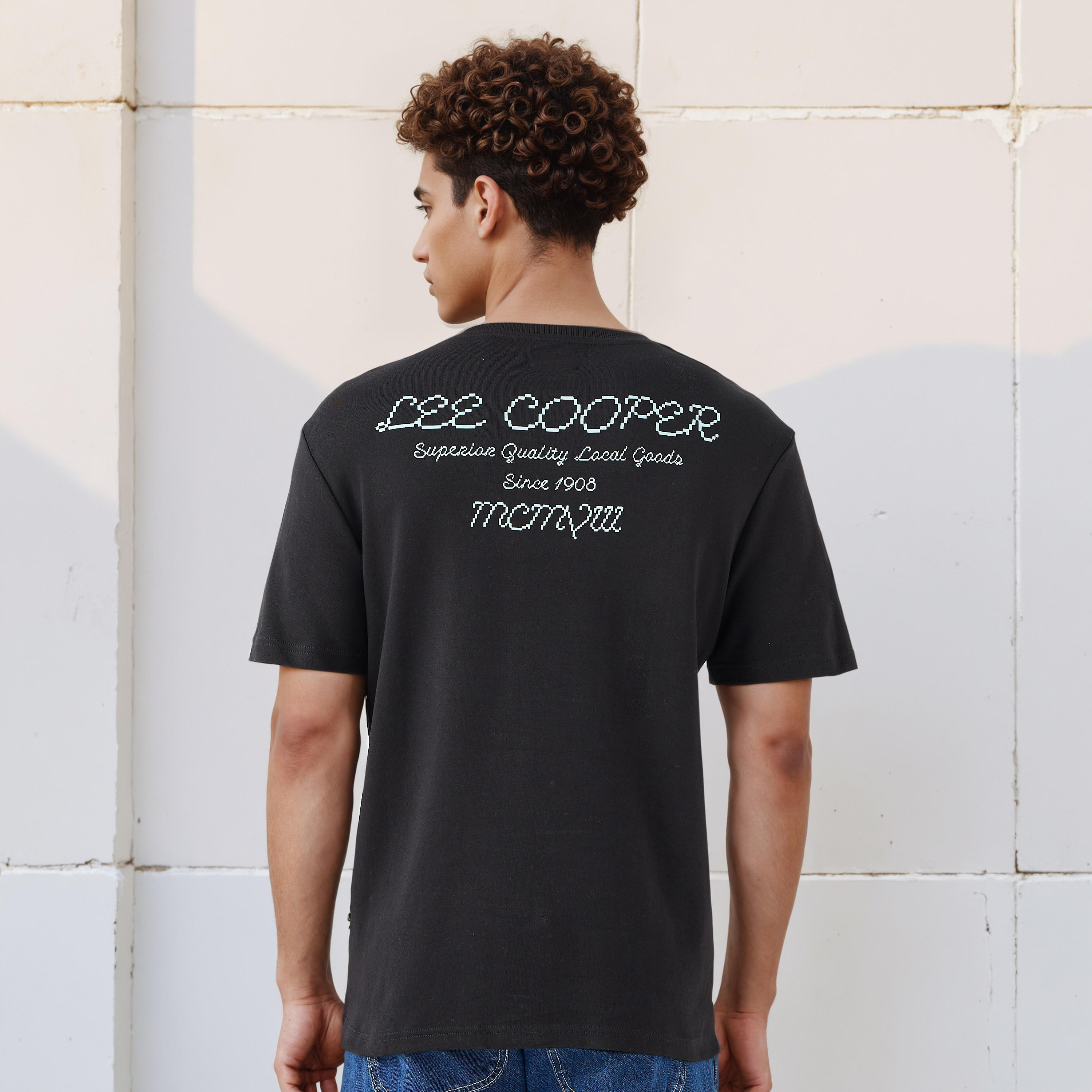 Lee Cooper Men Regular Fit Crew Neck Short Sleeves Logo Print T-shirt-men-clothing-tshirtsandpolos-tshirts-image-1