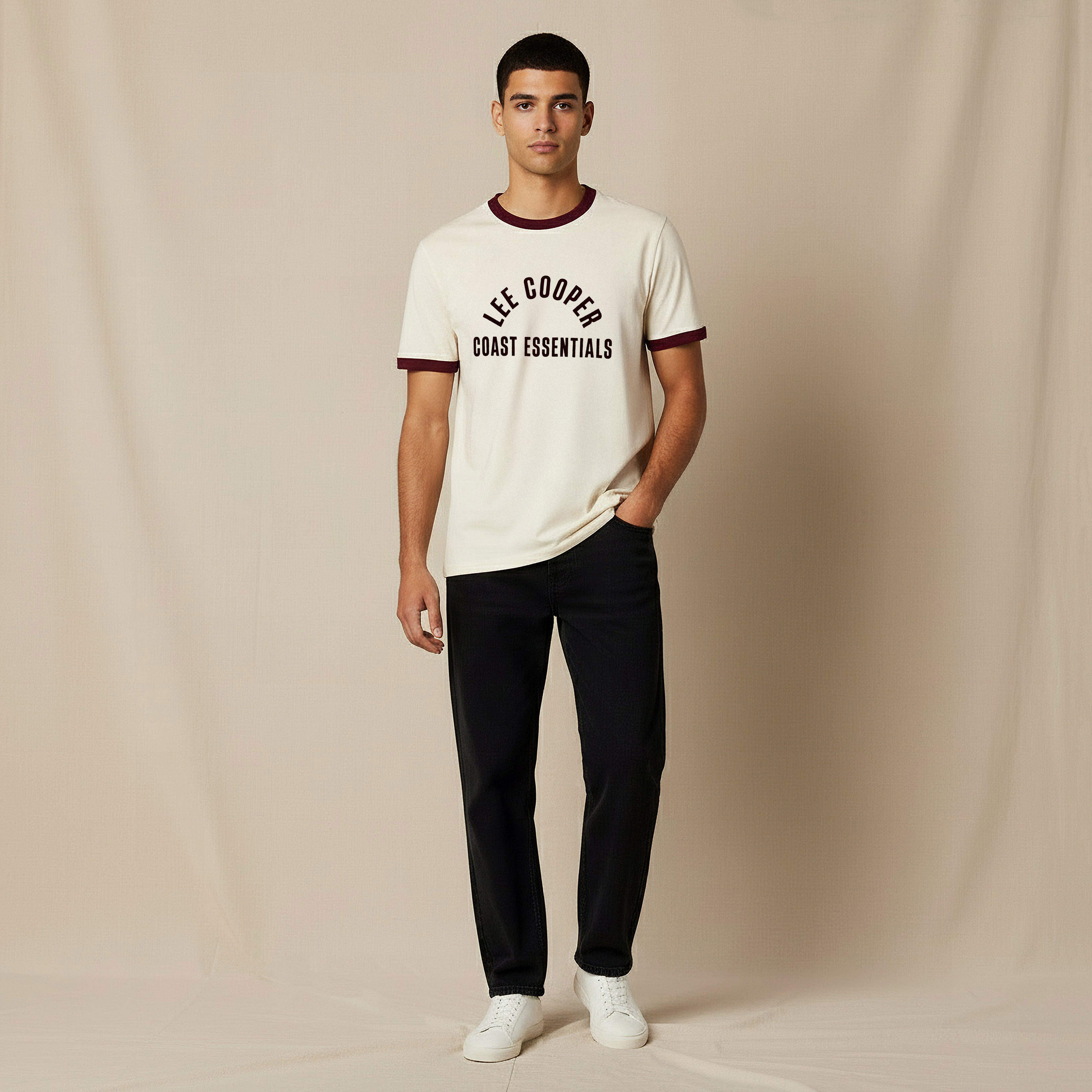 تيشيرت رجالي بطبعات شعار وقصة عادية وياقة ضيقة وأكمام قصيرة من لي كوبر-men-clothing-tshirtsandpolos-tshirts-image-5