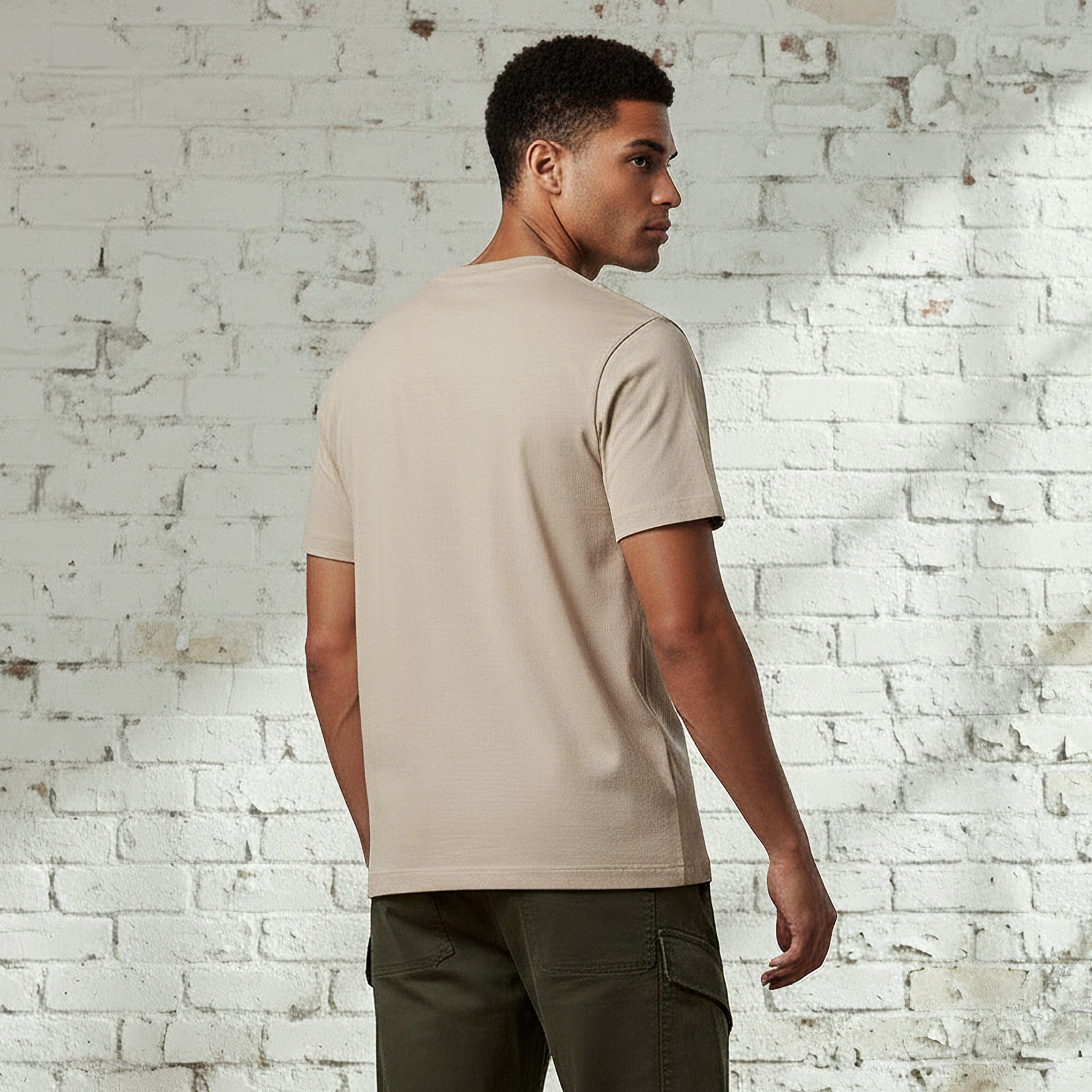 Lee Cooper Men Regular Fit Crew Neck Short Sleeves Applique T-shirt-men-clothing-tshirtsandpolos-tshirts-image-3